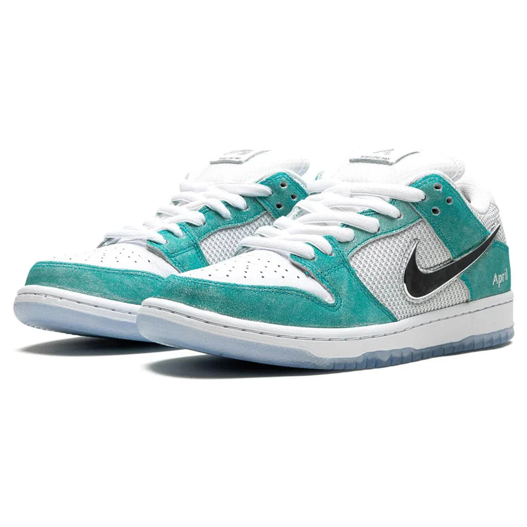 Nike Dunk SB Low x April Skateboards Turbo Green