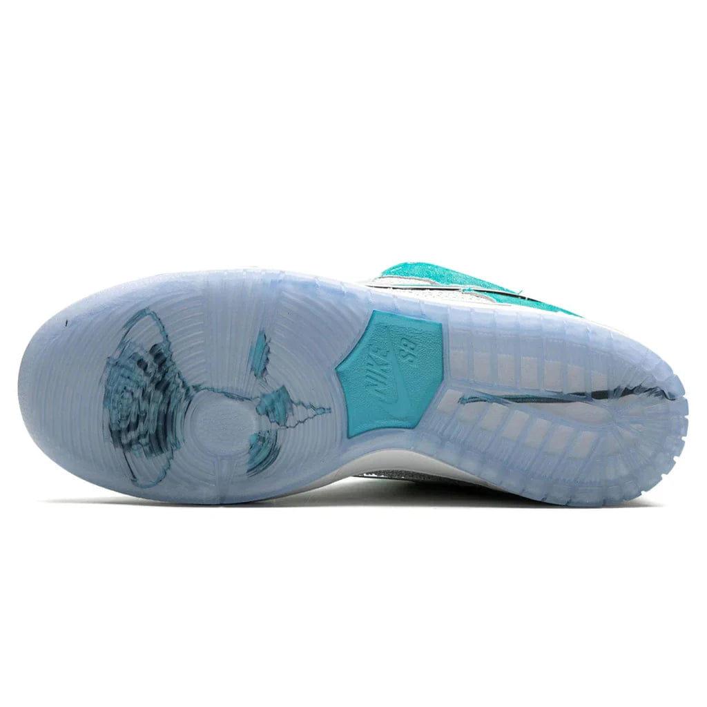 Nike Dunk SB Low x April Skateboards Turbo Green