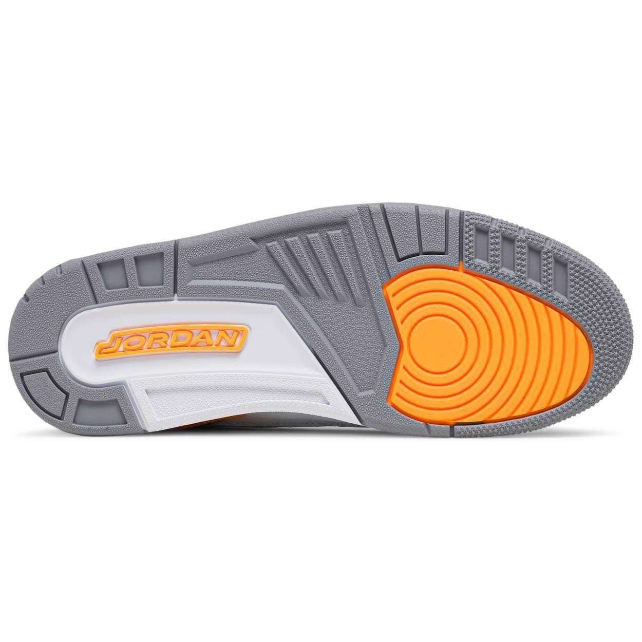 Nike Wmns Air Jordan 3 Retro Laser Orange