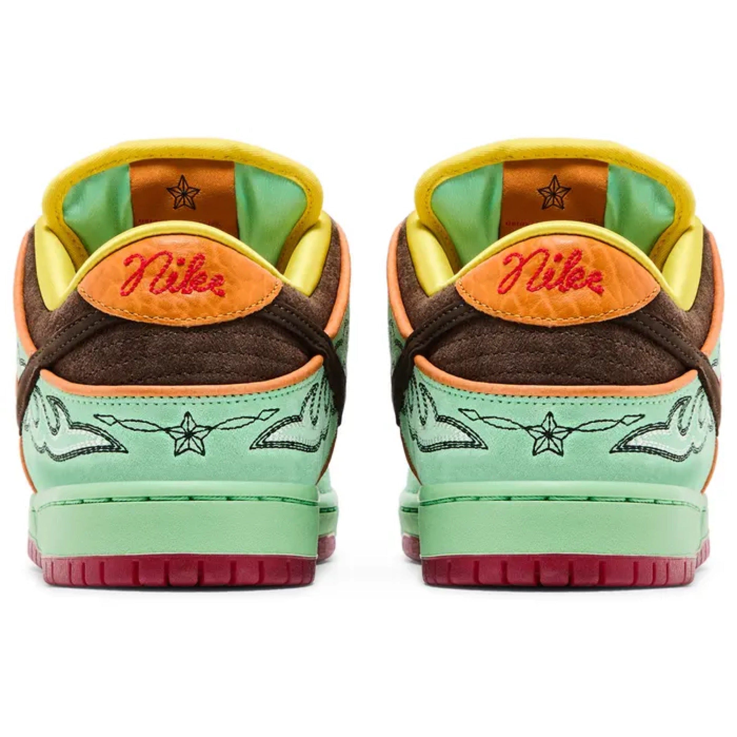 Nike SB Dunk Low Rodeo
