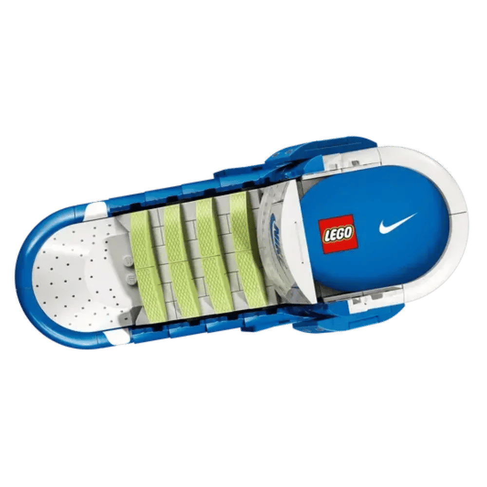 Nike Dunk x LEGO® Set