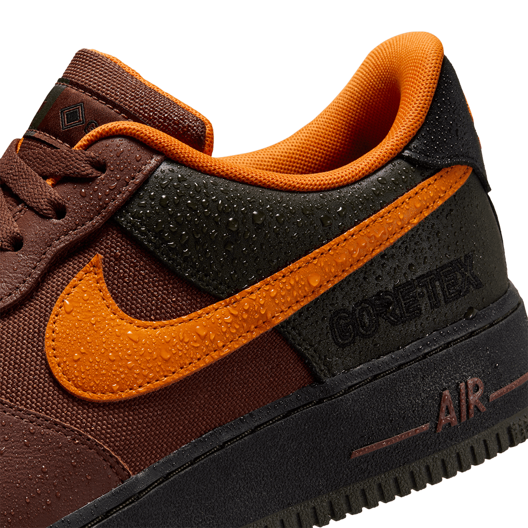 Nike AIR FORCE 1 GORE - TEX FAUNA BROWN/BRIGHT CERAMIC