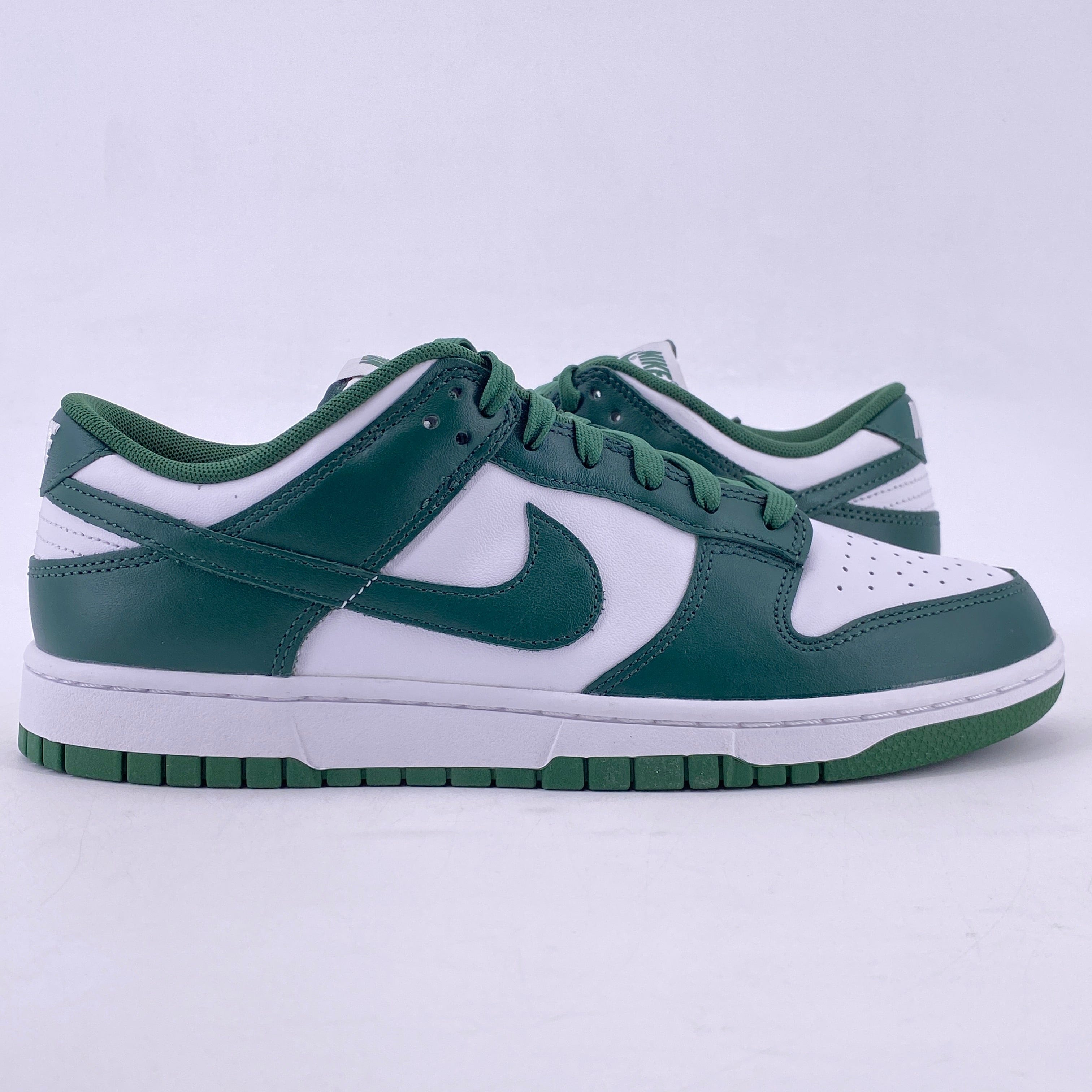 Nike Dunk Low Michigan State 2024 New Size 9
