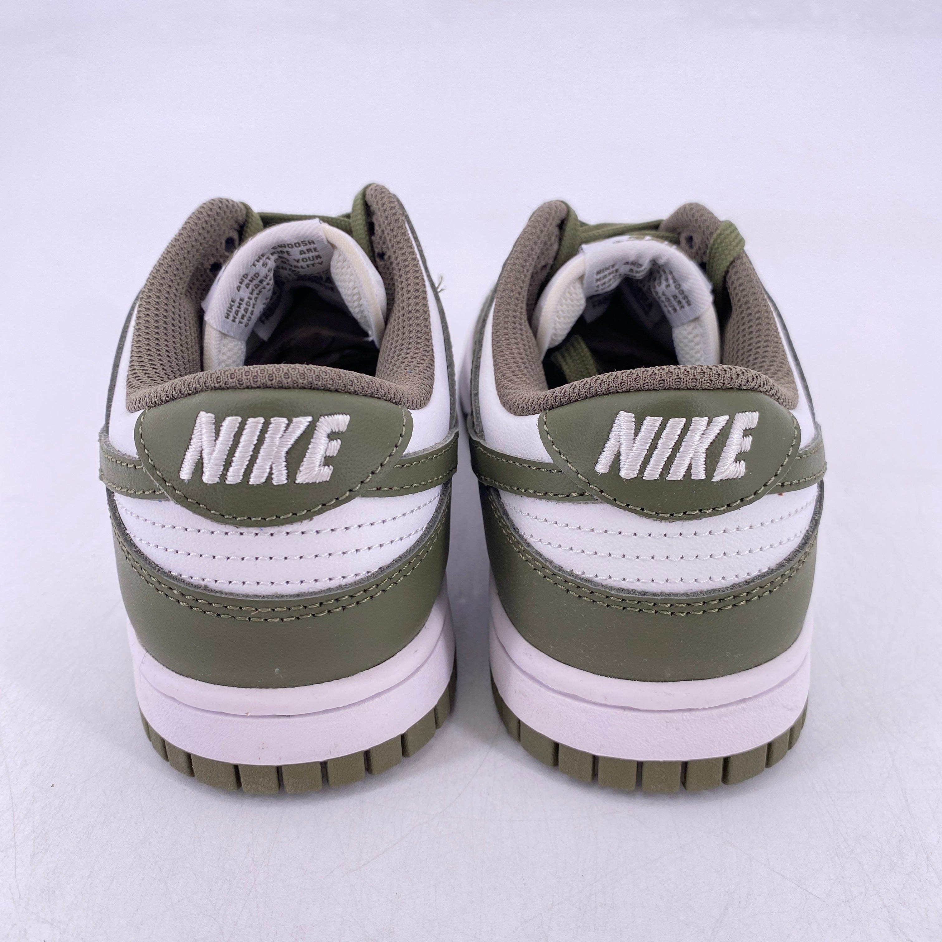 Nike (W) Dunk Low Medium Olive 2022 New Size 5.5W