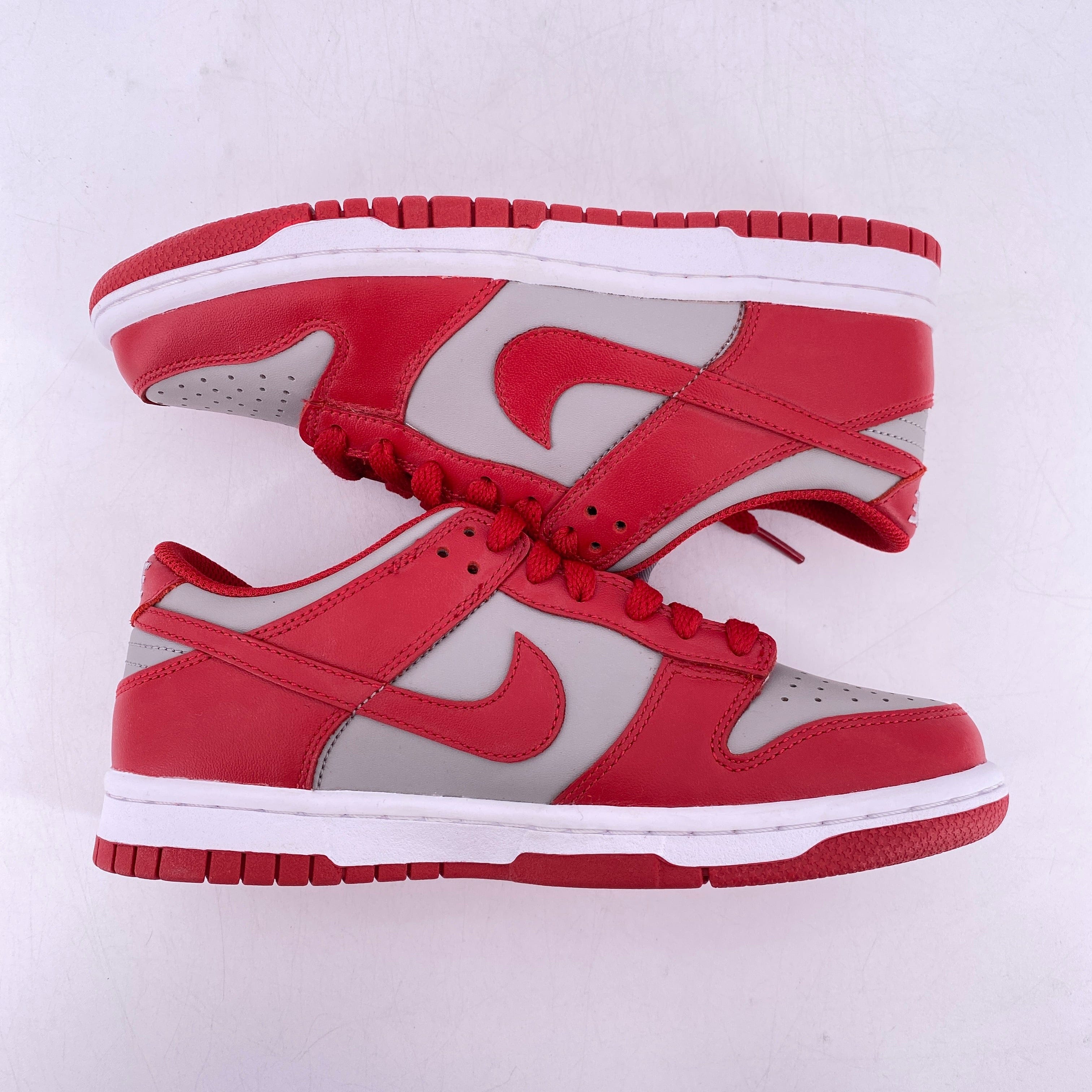 Nike (GS) Dunk Low Unlv 2021 New Size 4Y