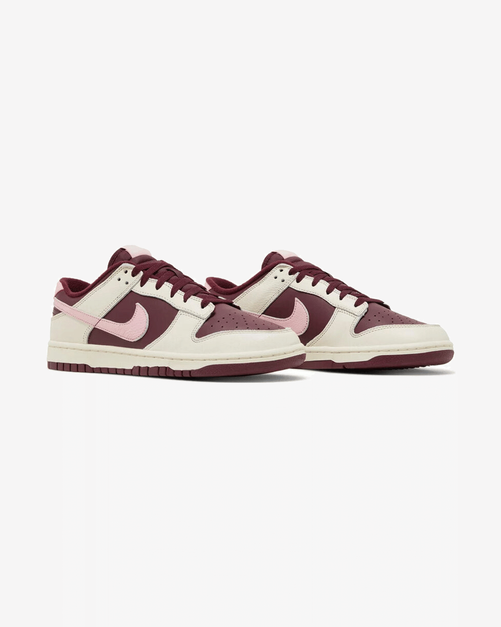 NIKE DUNK LOW RETRO PREMIUM VALENTINES DAY 2023