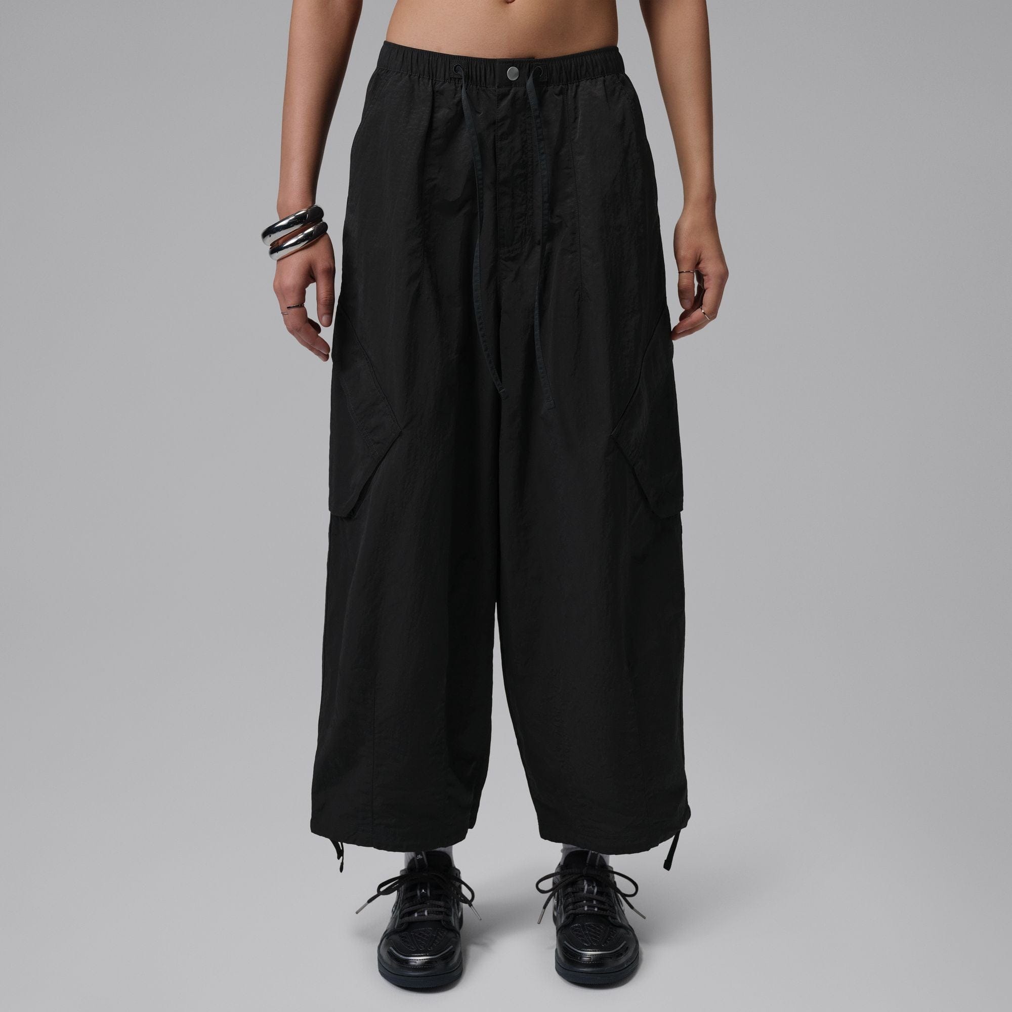 Air Jordan Womens Jordan Flight Chicago Parachute Pants Black