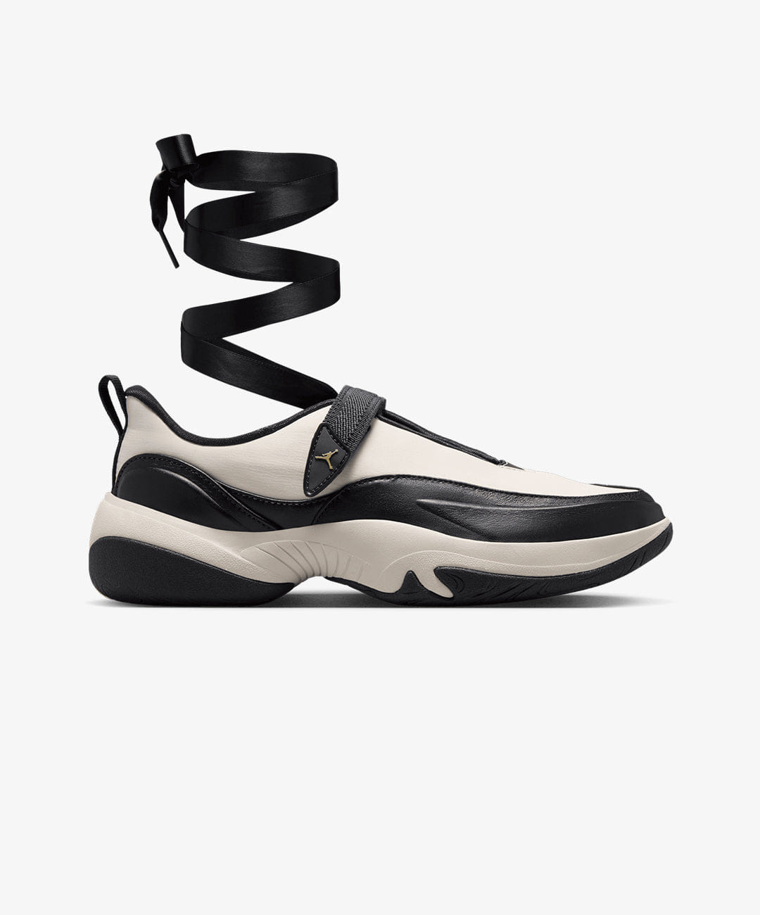 Air Jordan JORDAN | POINTE { BLACK/FLT GOLD STAR - CHALK