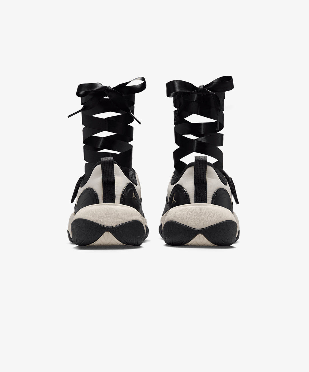 Air Jordan JORDAN | POINTE { BLACK/FLT GOLD STAR - CHALK