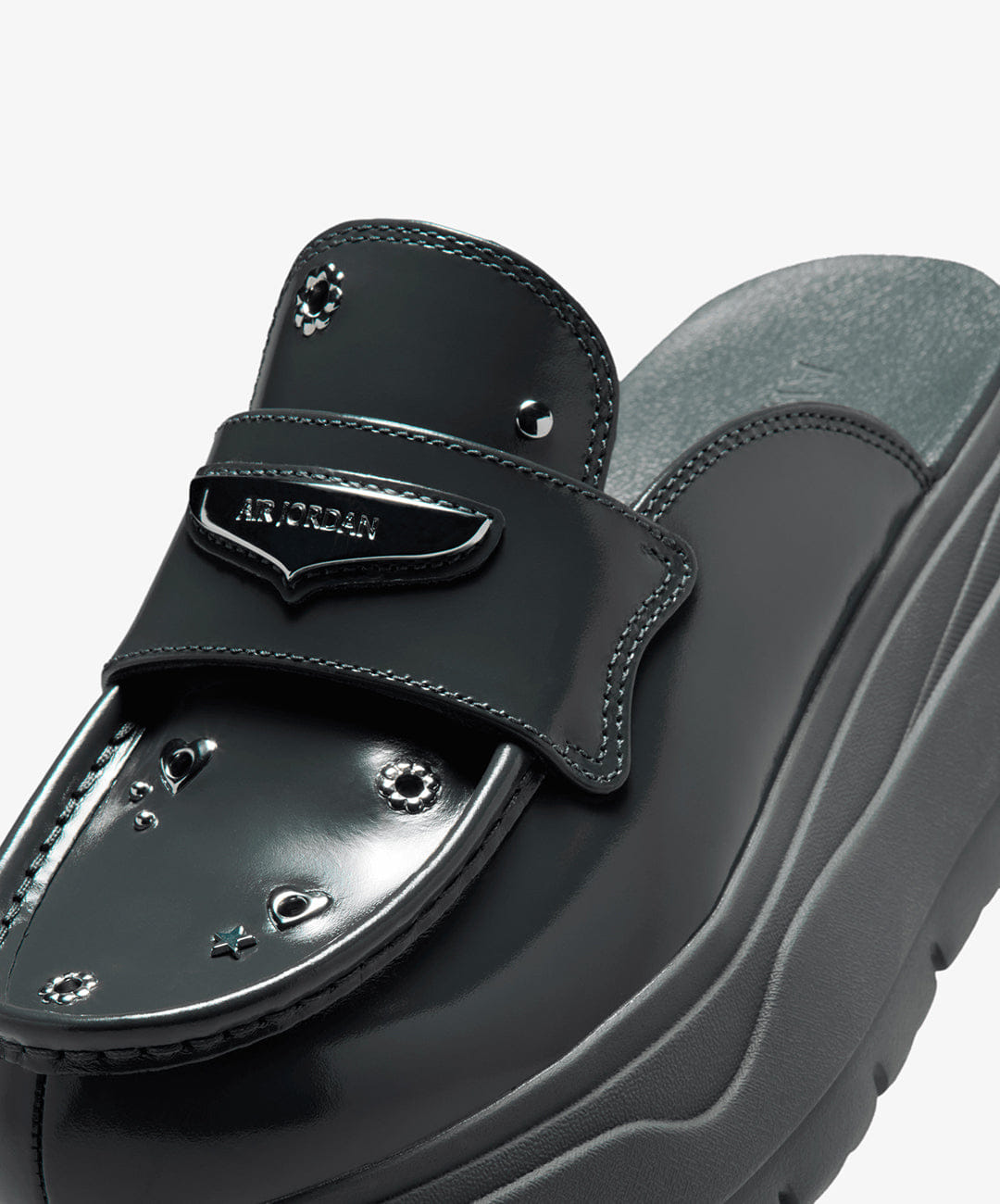 Air Jordan JORDAN | AIR JORDAN MULE SE { ANTHRACITE/METTALIC SILVER