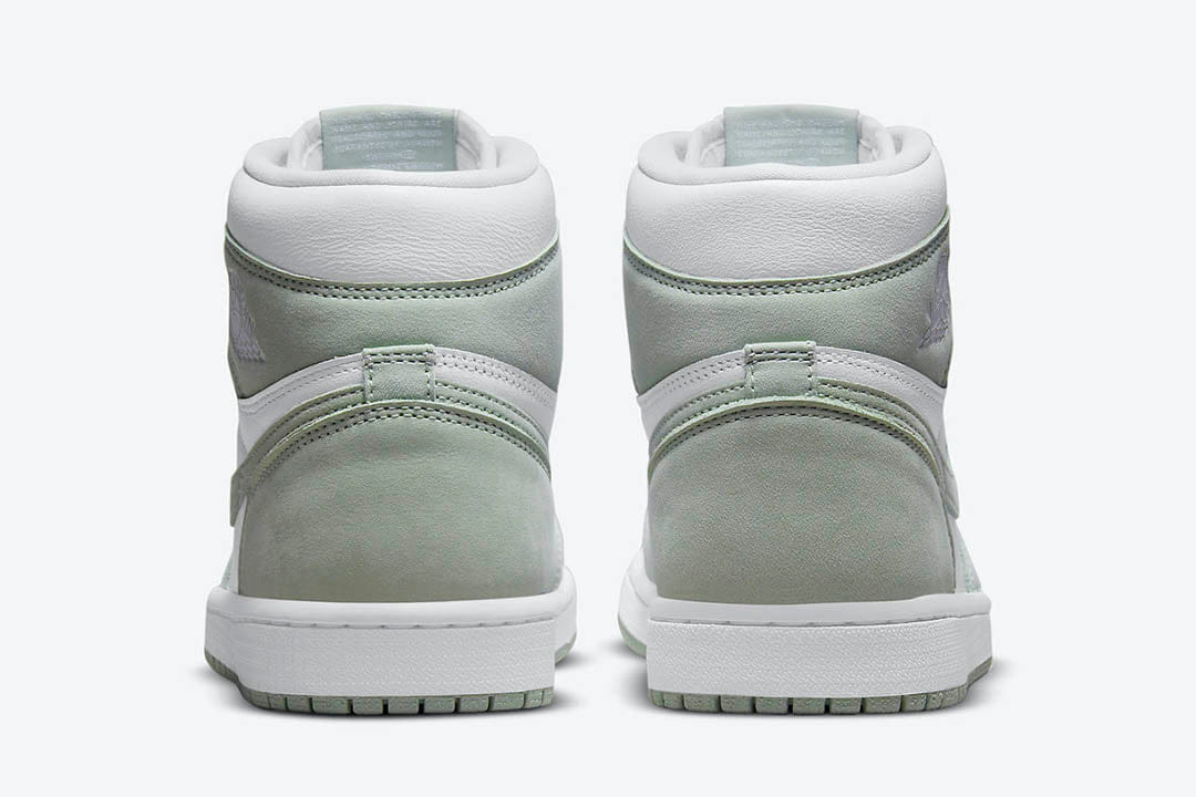 Air Jordan Wmns Air Jordan 1 Retro High OG Seafoam