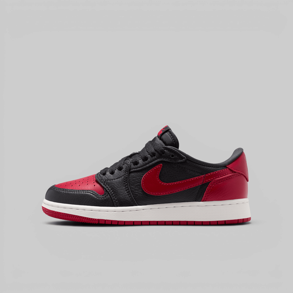 Air Jordan 1 Retro Low OG (Grade School) Banned