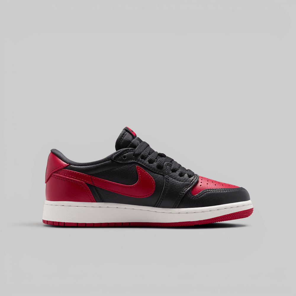Air Jordan 1 Retro Low OG (Grade School) Banned
