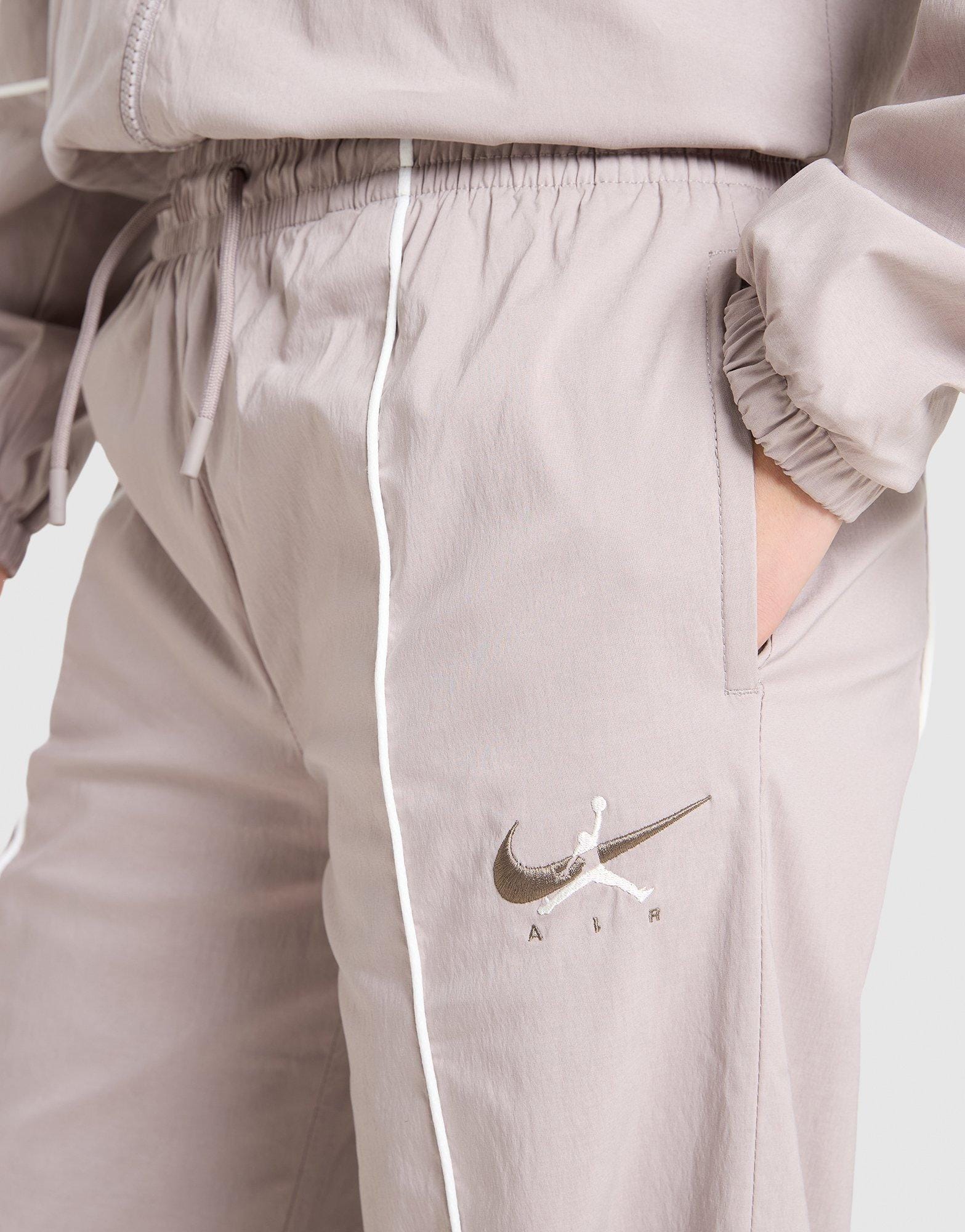 Air Jordan Girls' Woven Wide Leg Tracksuit Junior