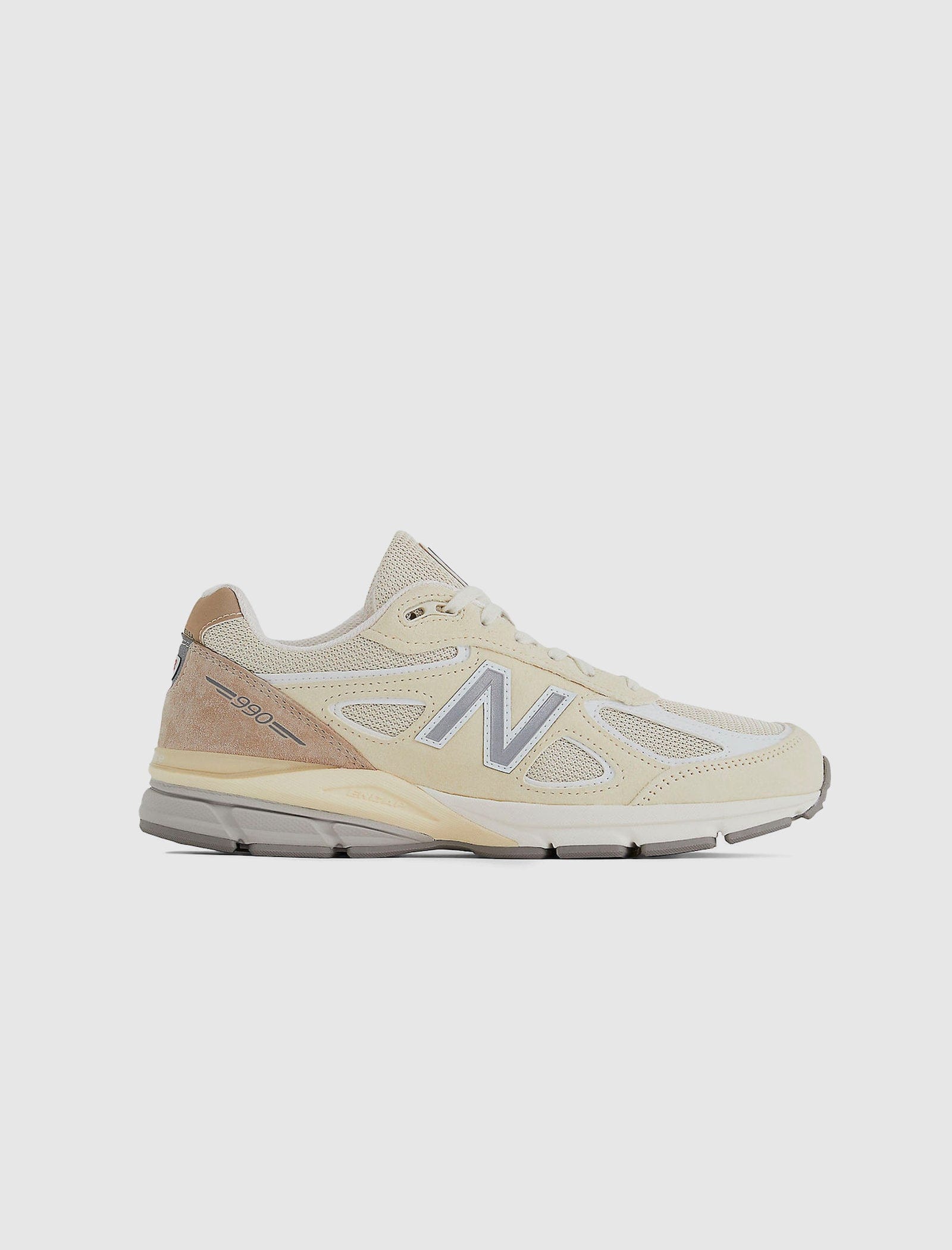 New Balance 990 V4 MADE IN USA CREAM