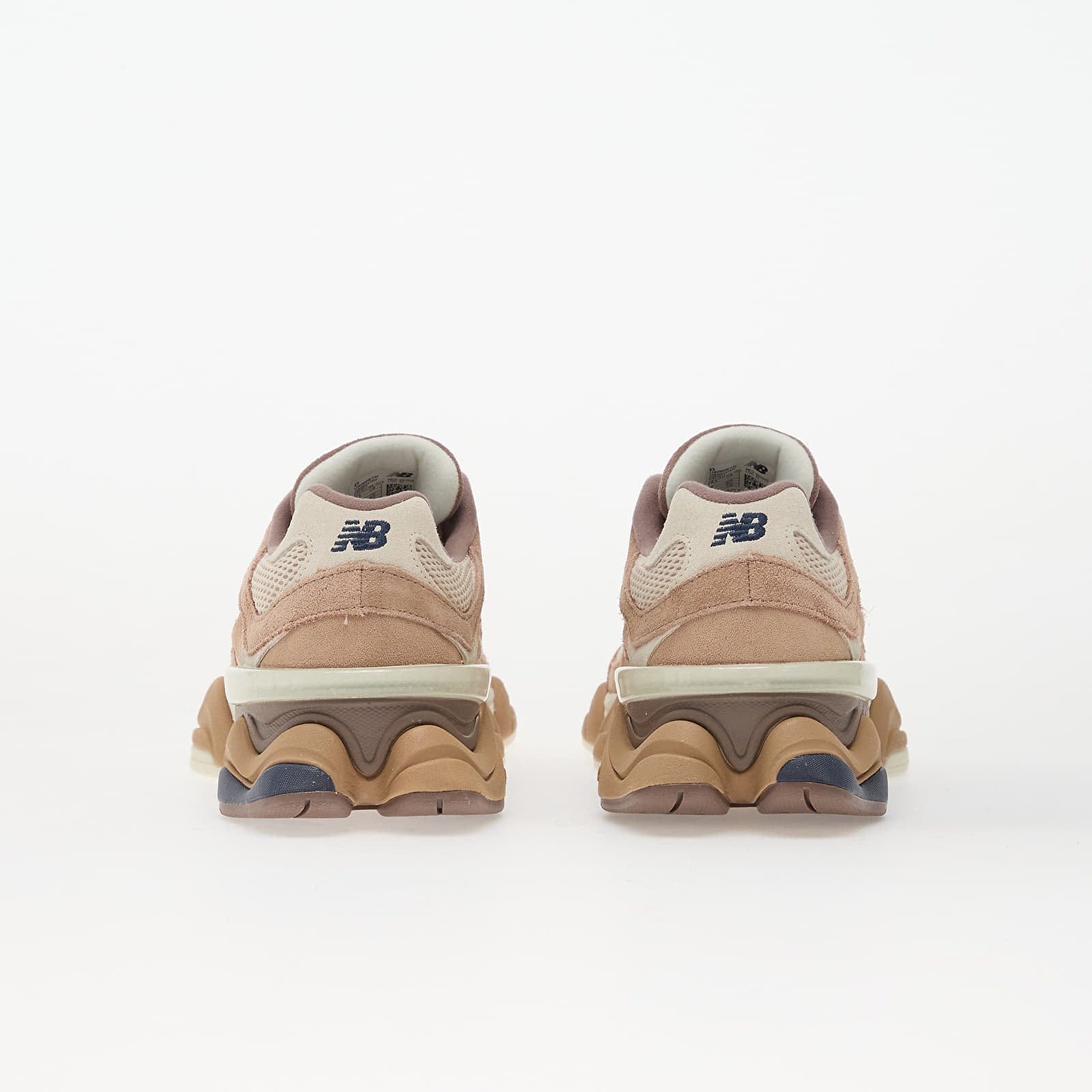 New Balance 9060 Earth Shadow Flat Taupe