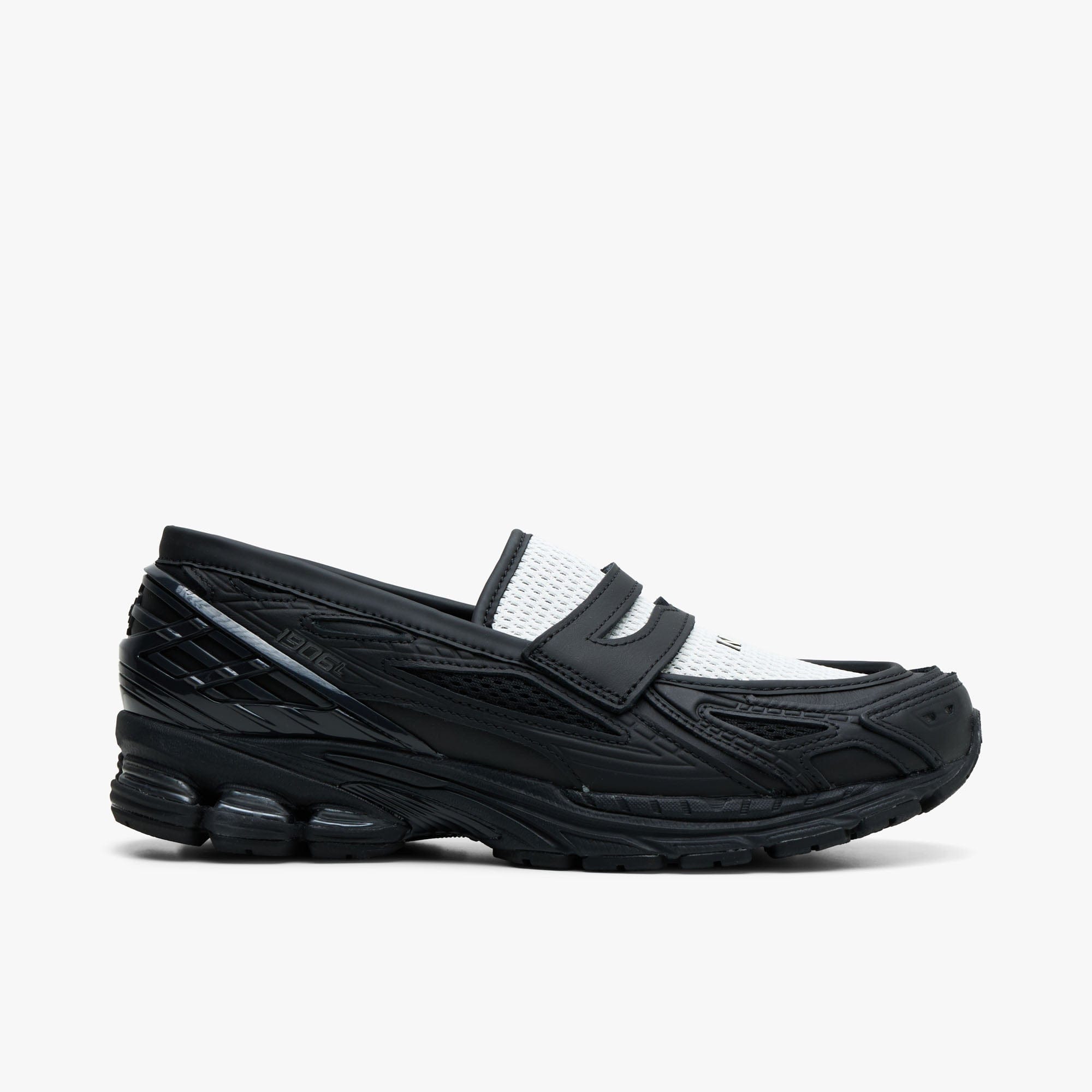 New Balance 1906 l Black / Angora