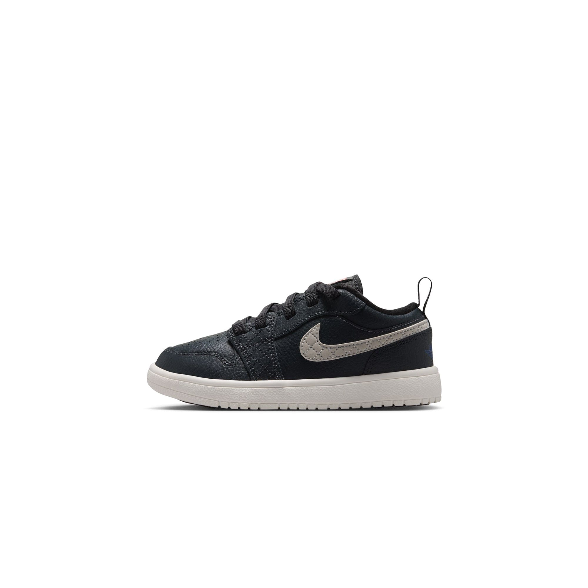 Air Jordan 1 Little Kids Low Alt SE Shoes