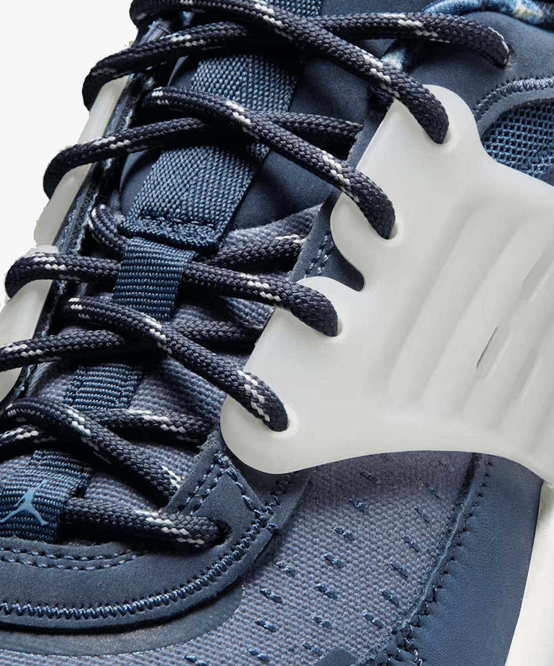 Air Jordan JORDAN | JORDAN TRUNNER O/S { DIFFUSED BLUE/PALE IVORY - SAIL - WHITE