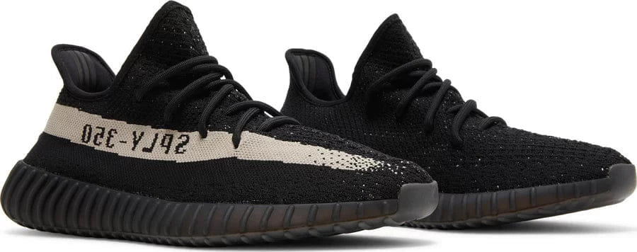 adidas Yeezy Boost 350 V2 Oreo (2016/2022)