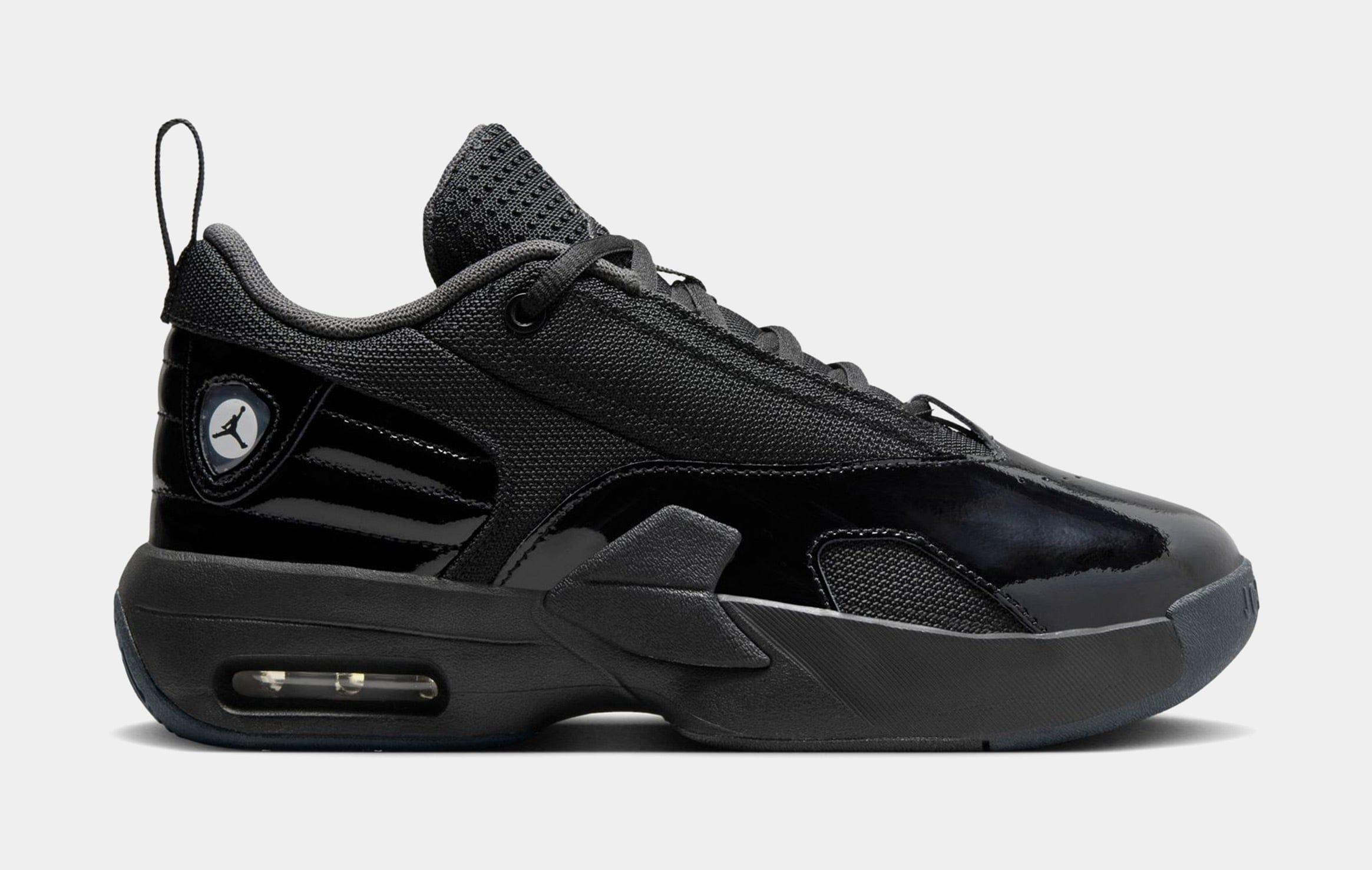 Air Jordan Max Aura 6 Grade School Lifestyle Shoes (Black/Anthracite/Black)