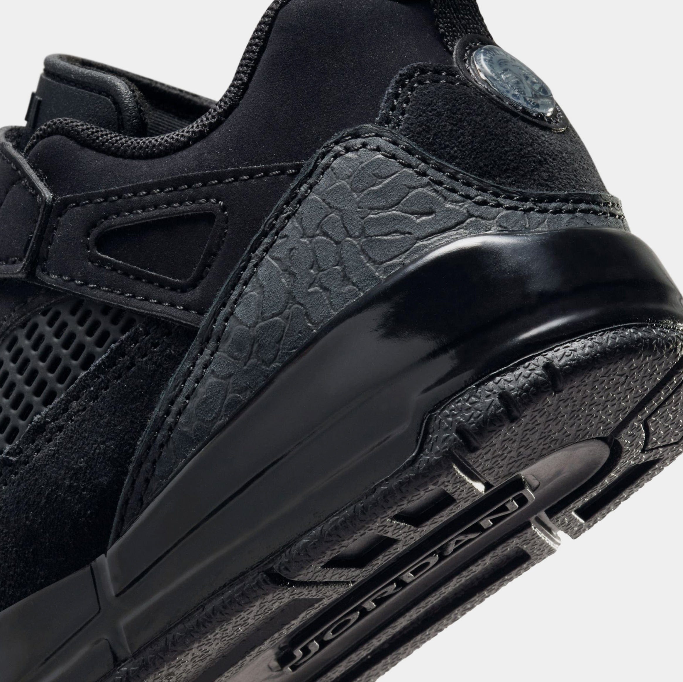 Air Jordan Spizike Low Preschool Lifestyle Shoes (Black)