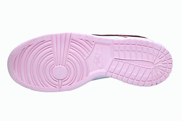 Nike Dunk Low GS Pink Foam Red White CW1590 - 601 دونك لو جي إس رغوة وردية أحمر أبيض CW1590 - 601