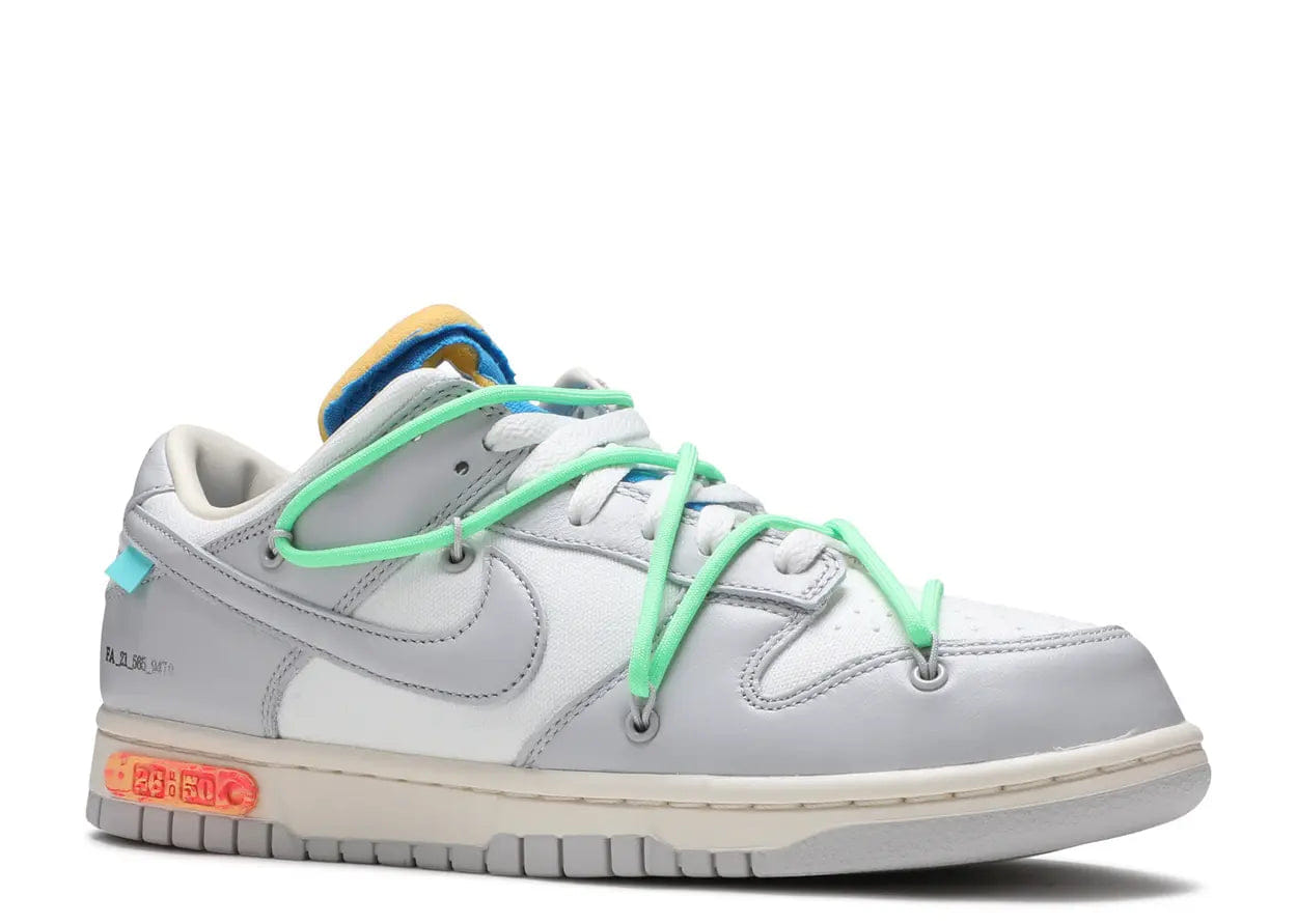 Nike Off - White x Dunk Low Lot 26 of 50