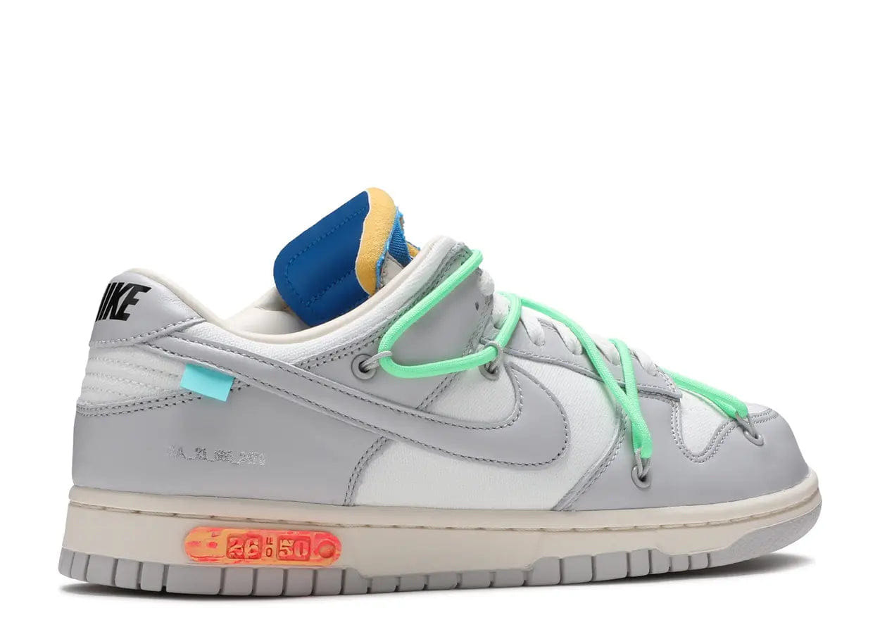 Nike Off - White x Dunk Low Lot 26 of 50