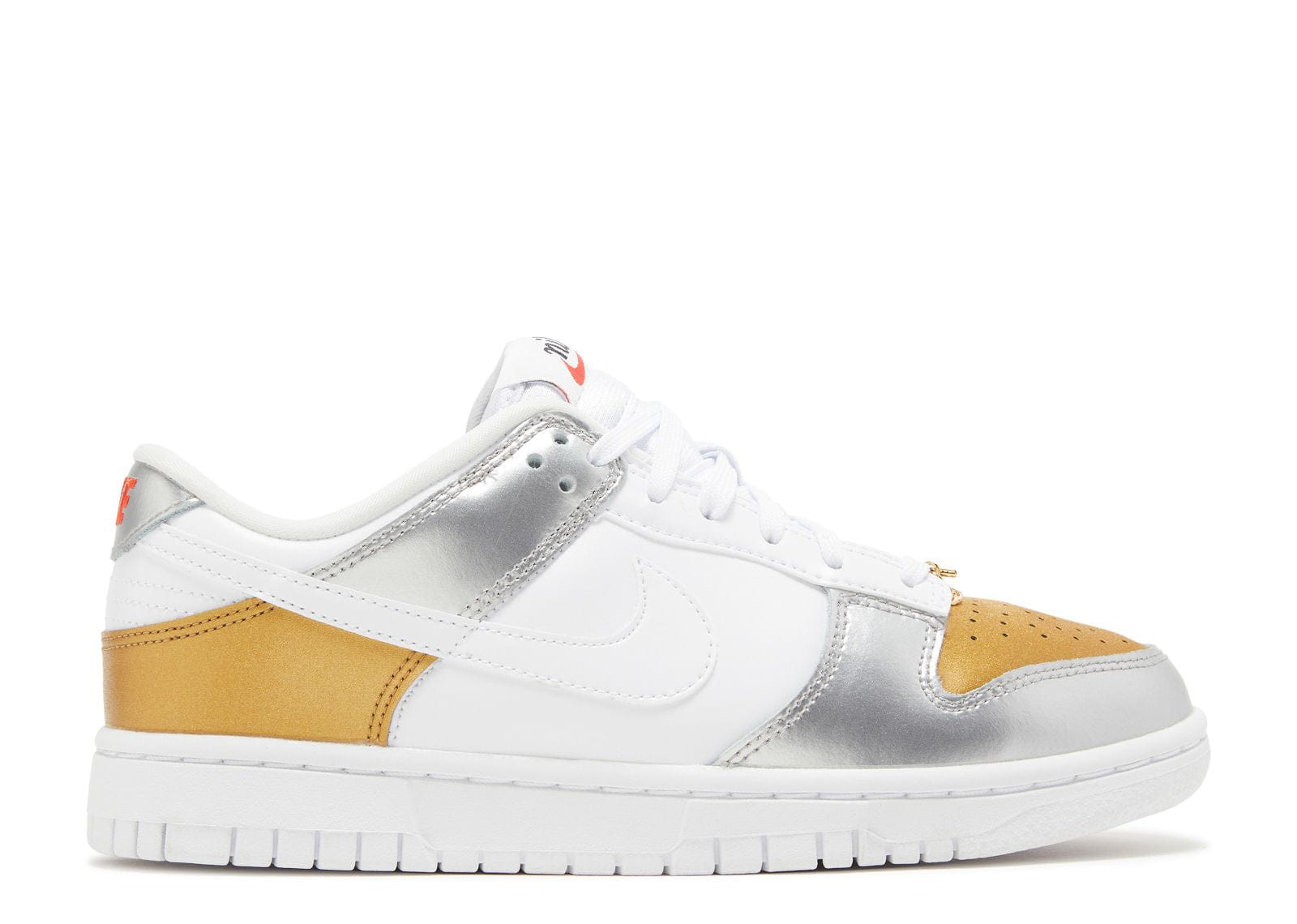 Nike Dunk Low Heirloom (WMNS)