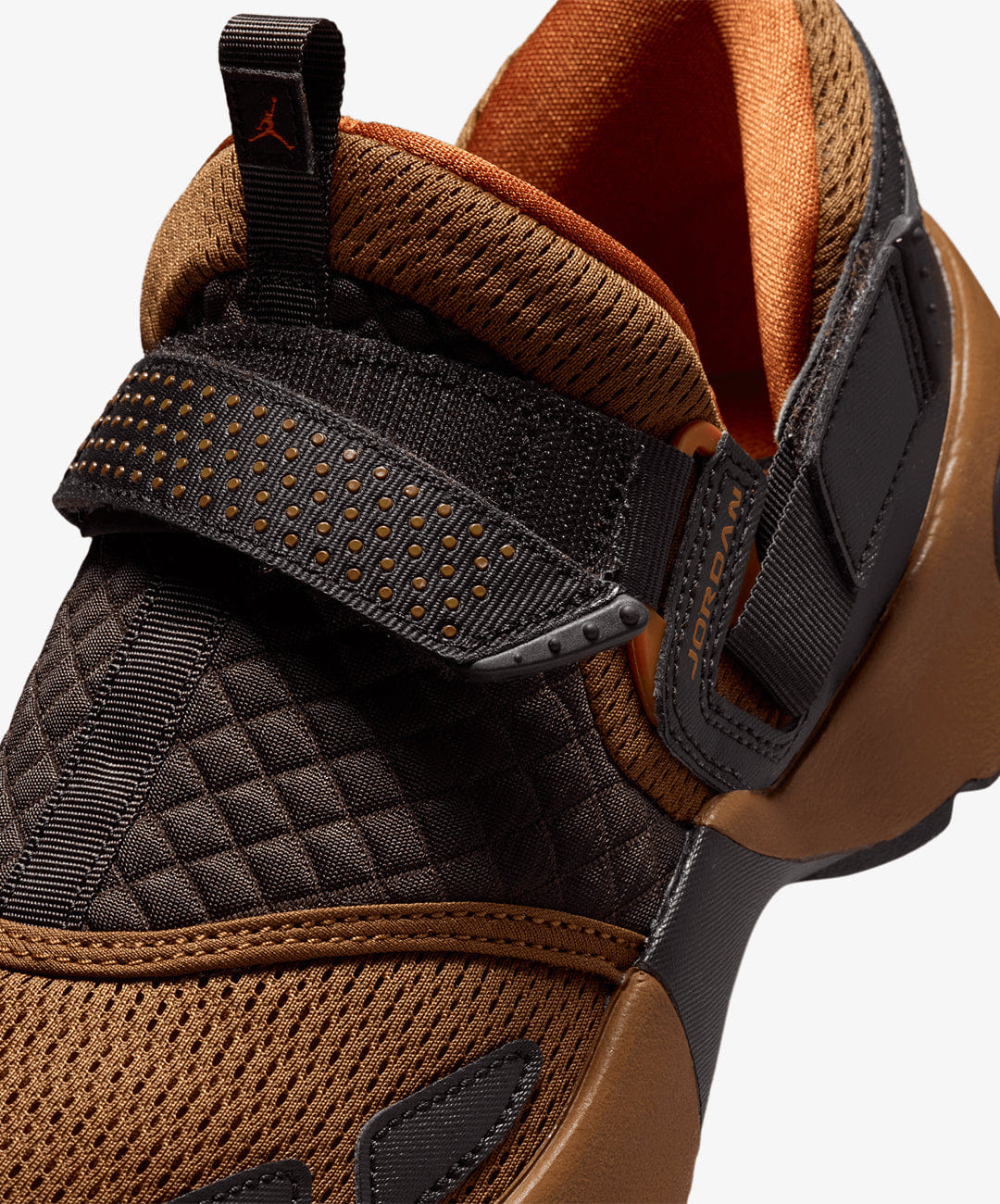 Air Jordan JORDAN | TRUNNER LX { LT BRITISH TAN/DESERT ORANGE