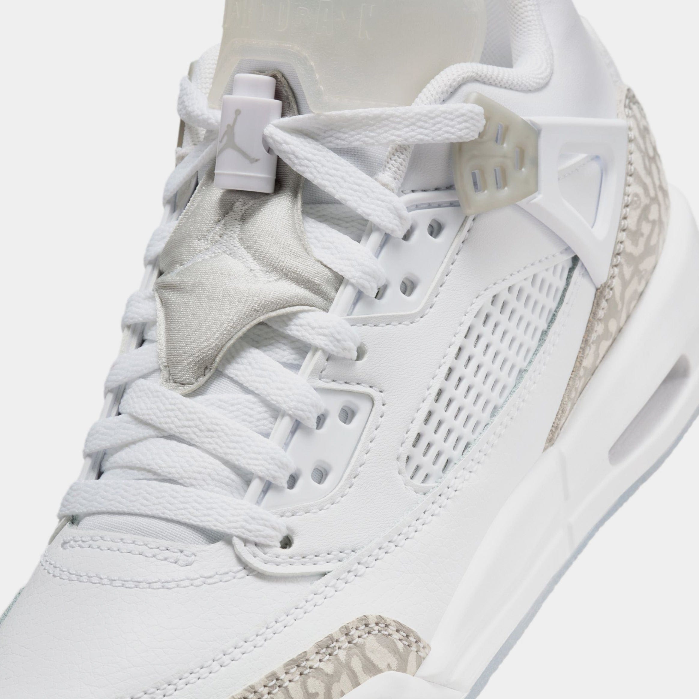 Air Jordan Spizike Low Grade School Basketball Shoes (White/Metallic Silver/Barely Blue/Neutral Grey)