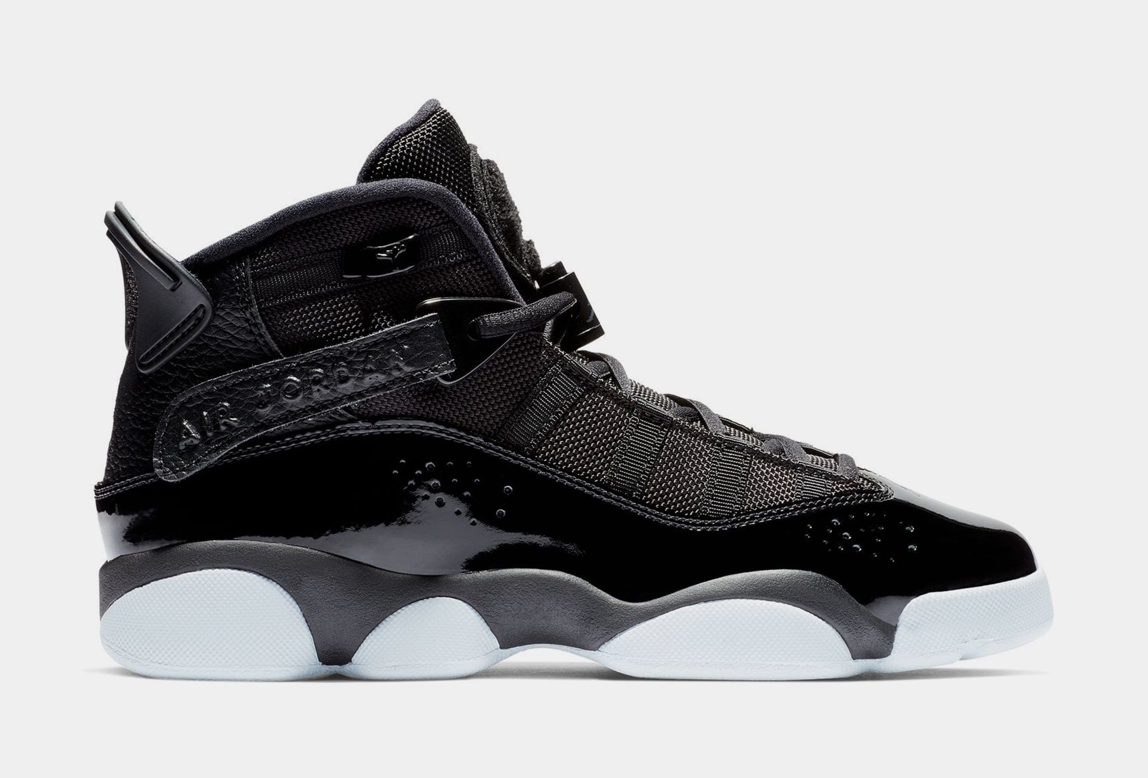 Air Jordan 6 Rings Grade School Basketball Shoes (Black/White/Black)