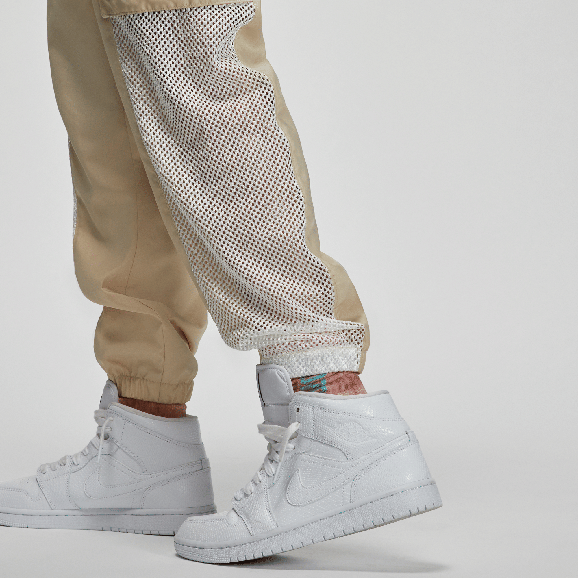 Air Jordan Womens Jordan Essential Utility Pants