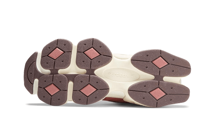 New Balance 9060 Sea Salt Cherry Blossom
