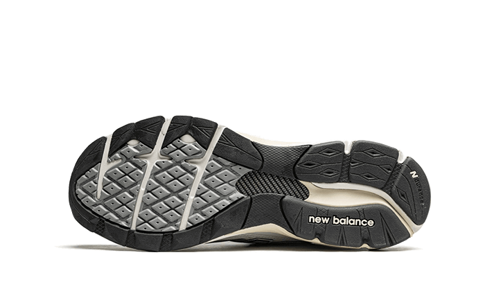 New Balance 990 V3 Made USA Teddy Santis Sea Salt