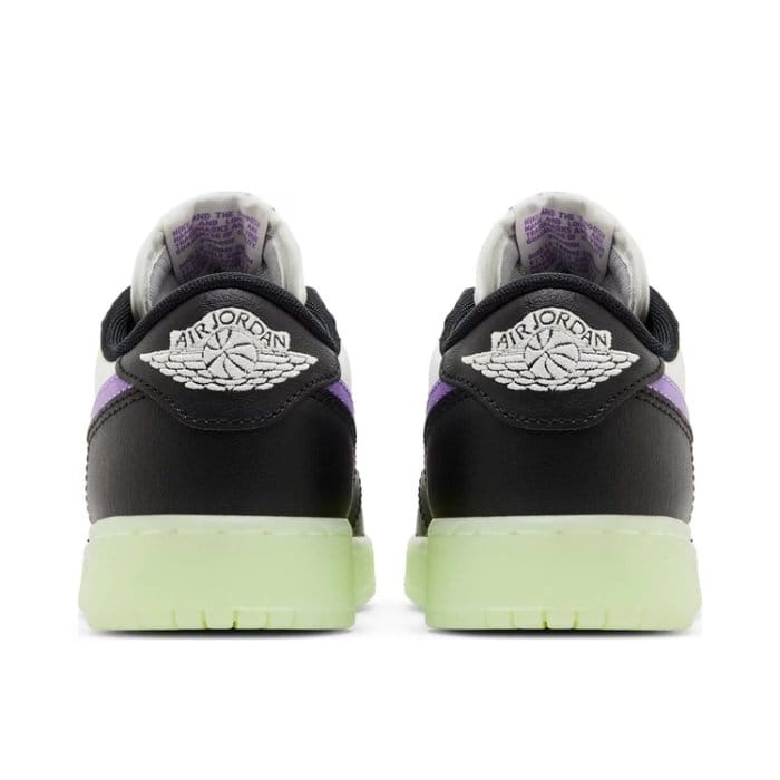 Air Jordan Jordan 1 Retro Low OG Black Raspberry (GS)