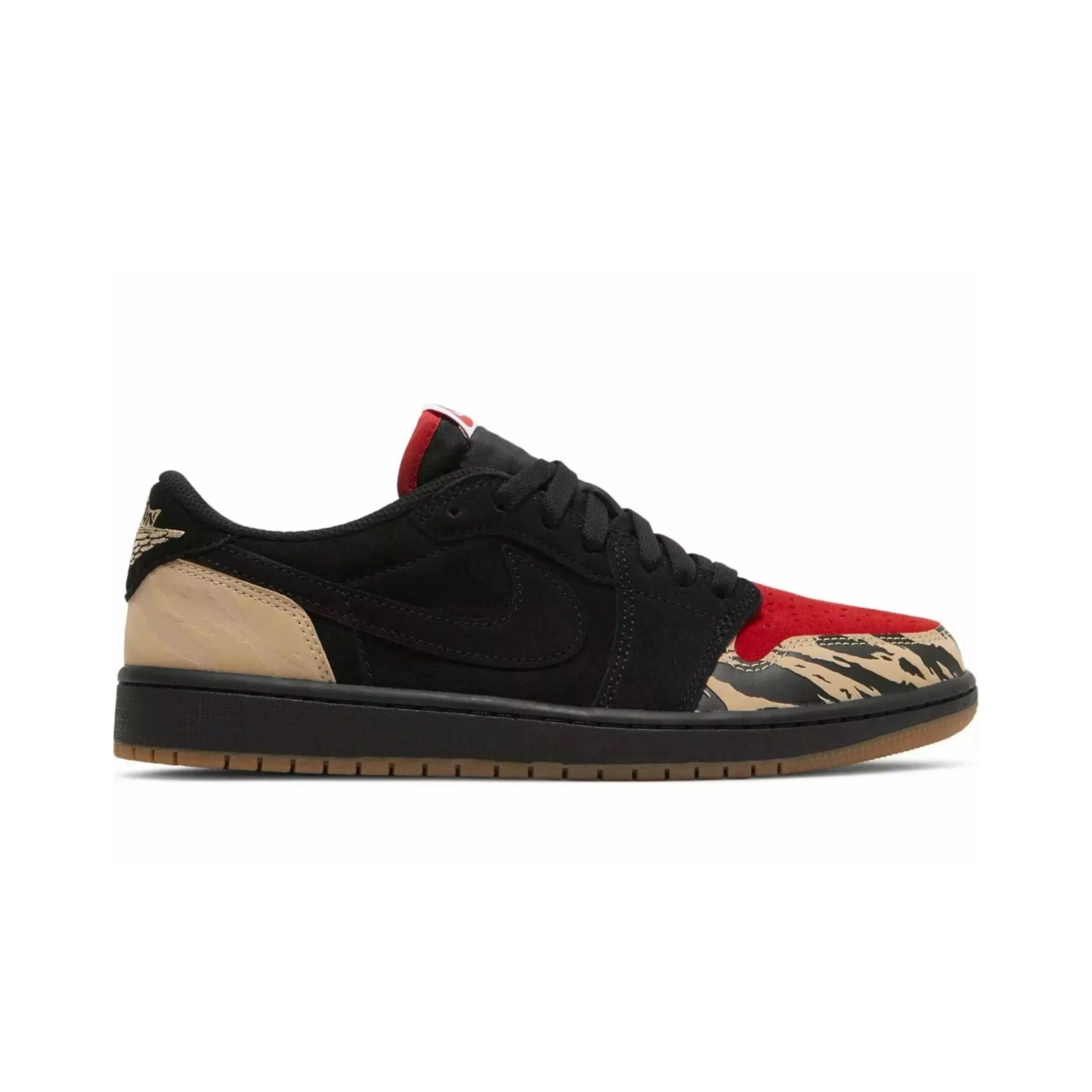 Nike AIR JORDAN 1 LOW x SOLEFLY