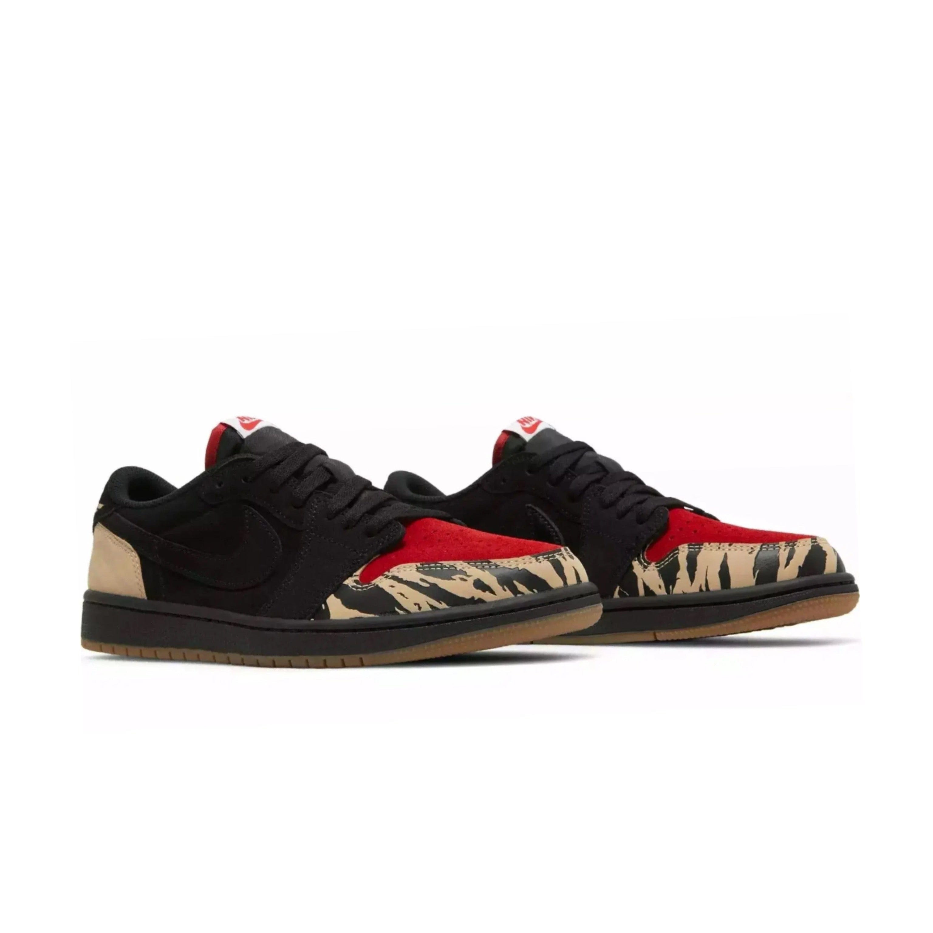 Nike AIR JORDAN 1 LOW x SOLEFLY