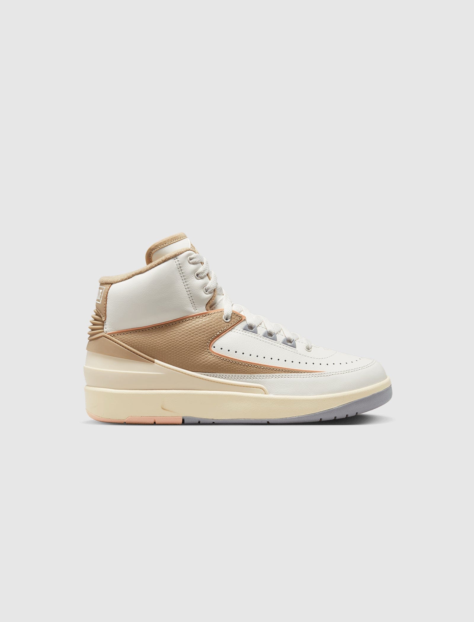 Air Jordan WOMEN'S AIR JORDAN 2 RETRO MUSLIN