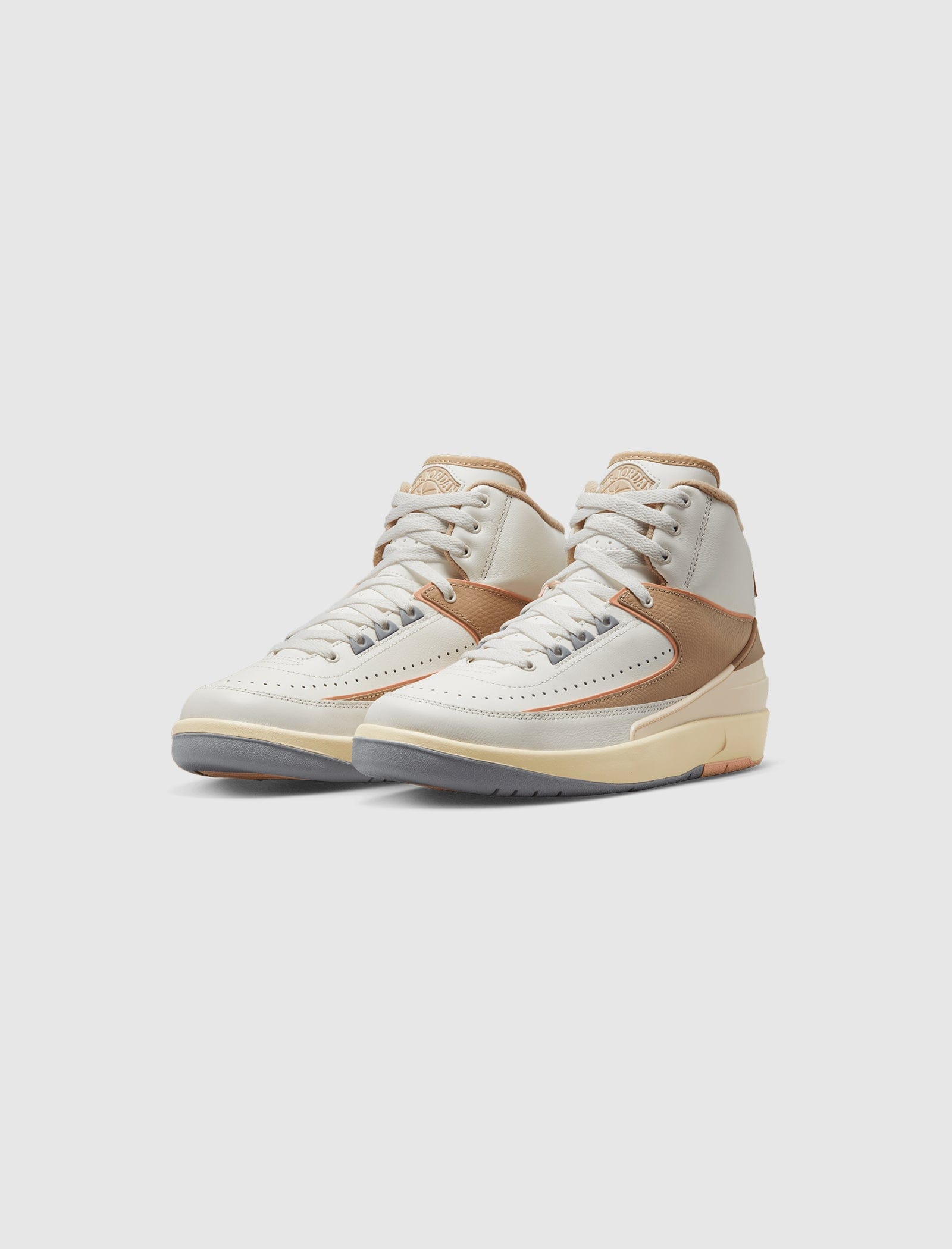 Air Jordan WOMEN'S AIR JORDAN 2 RETRO MUSLIN
