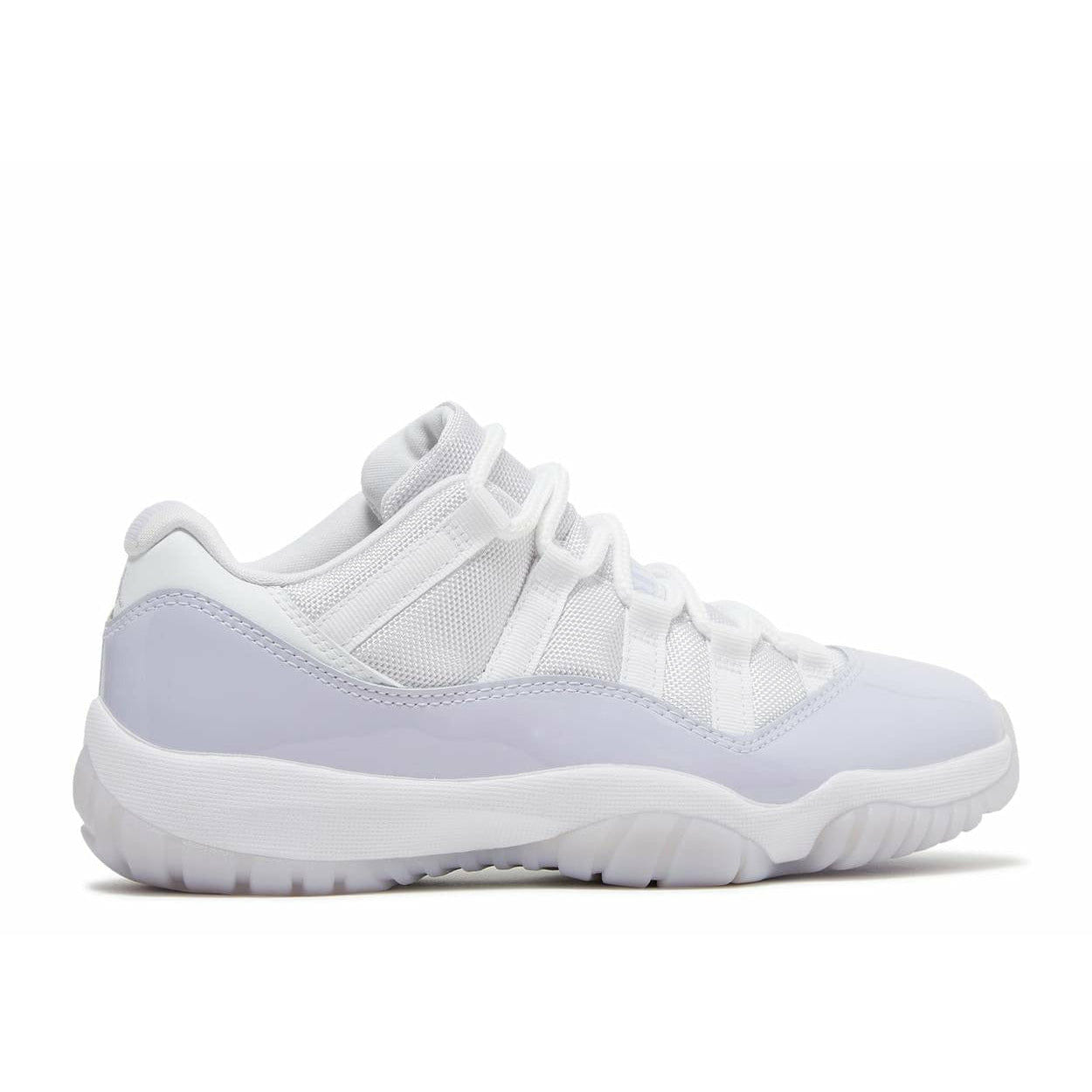 Air Jordan 11 Retro Low Pure Violet (2022) (Wmns)