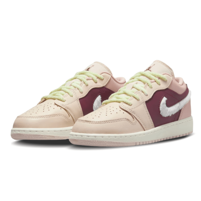 Air Jordan Jordan 1 Low SE Fur Swoosh (GS)