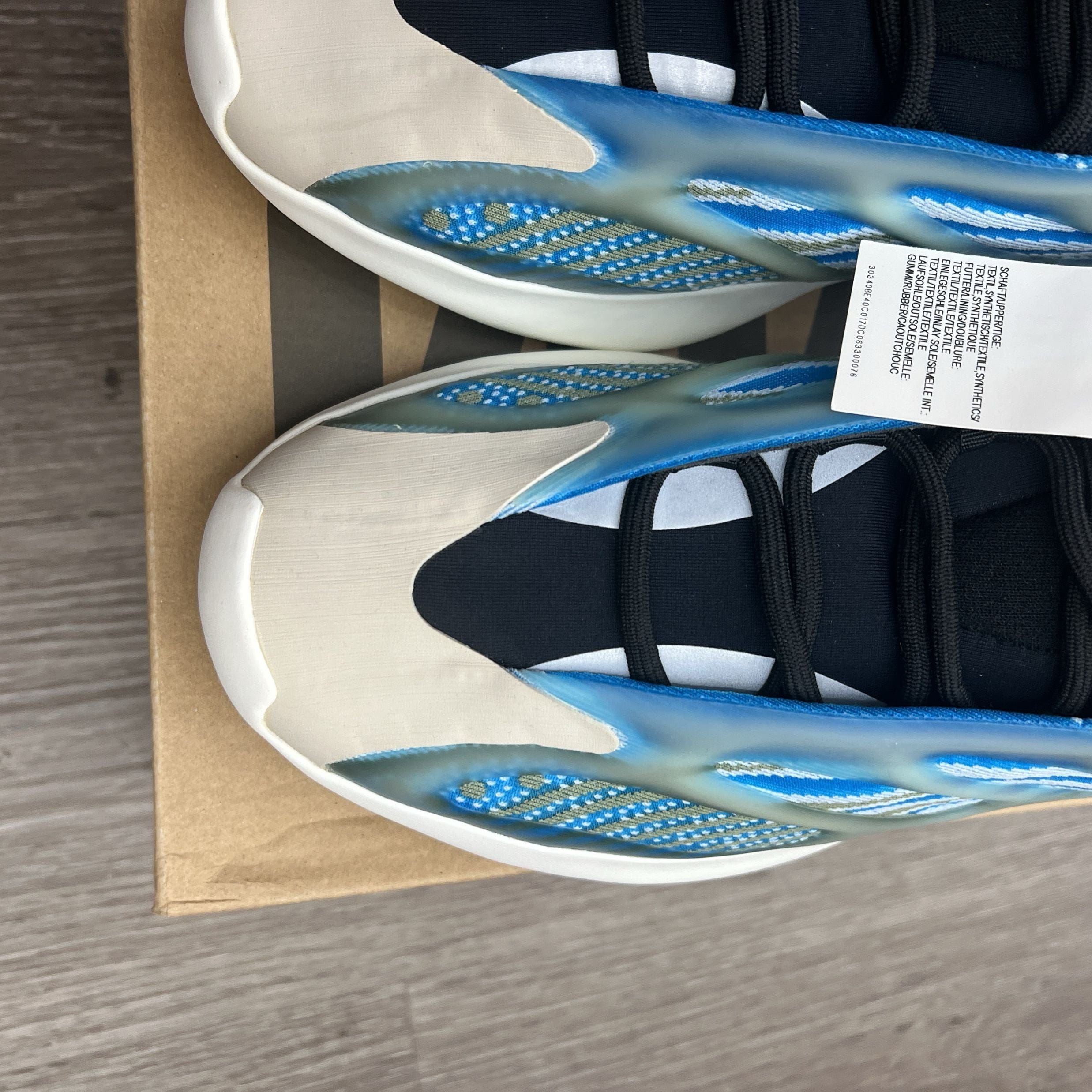 adidas Yeezy 700 V3 Arzareth PRICE DROP
