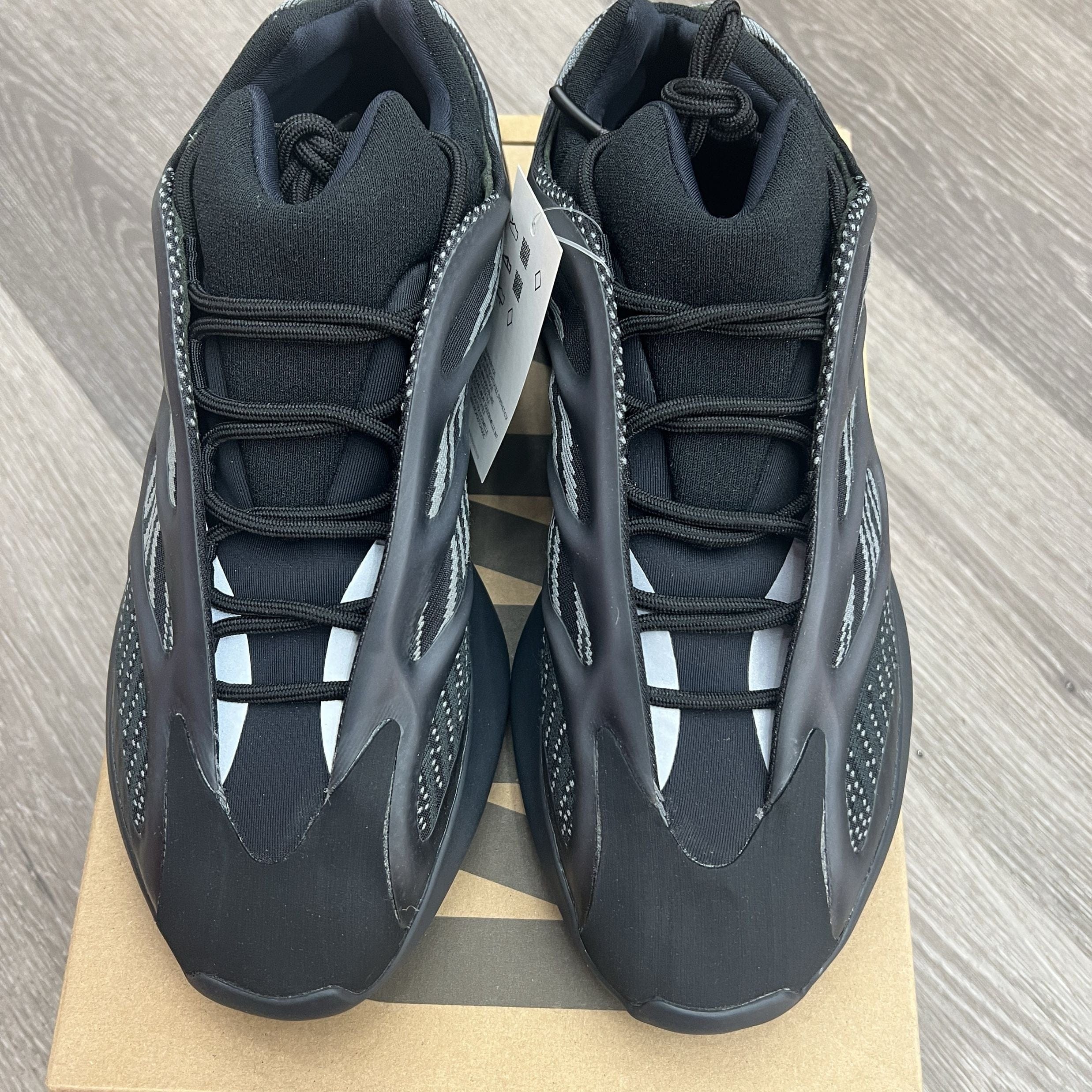 adidas Yeezy 700 V3 Alvah PRICE DROP