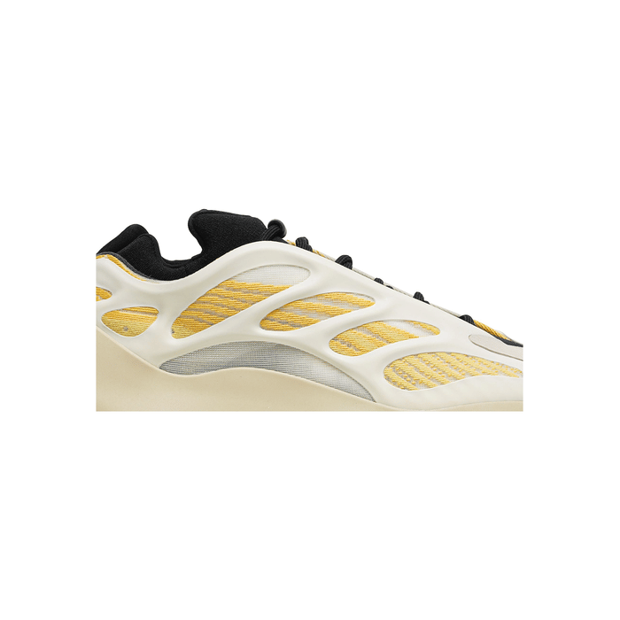 Yeezy Adidas Yeezy 700 V3 Safflower