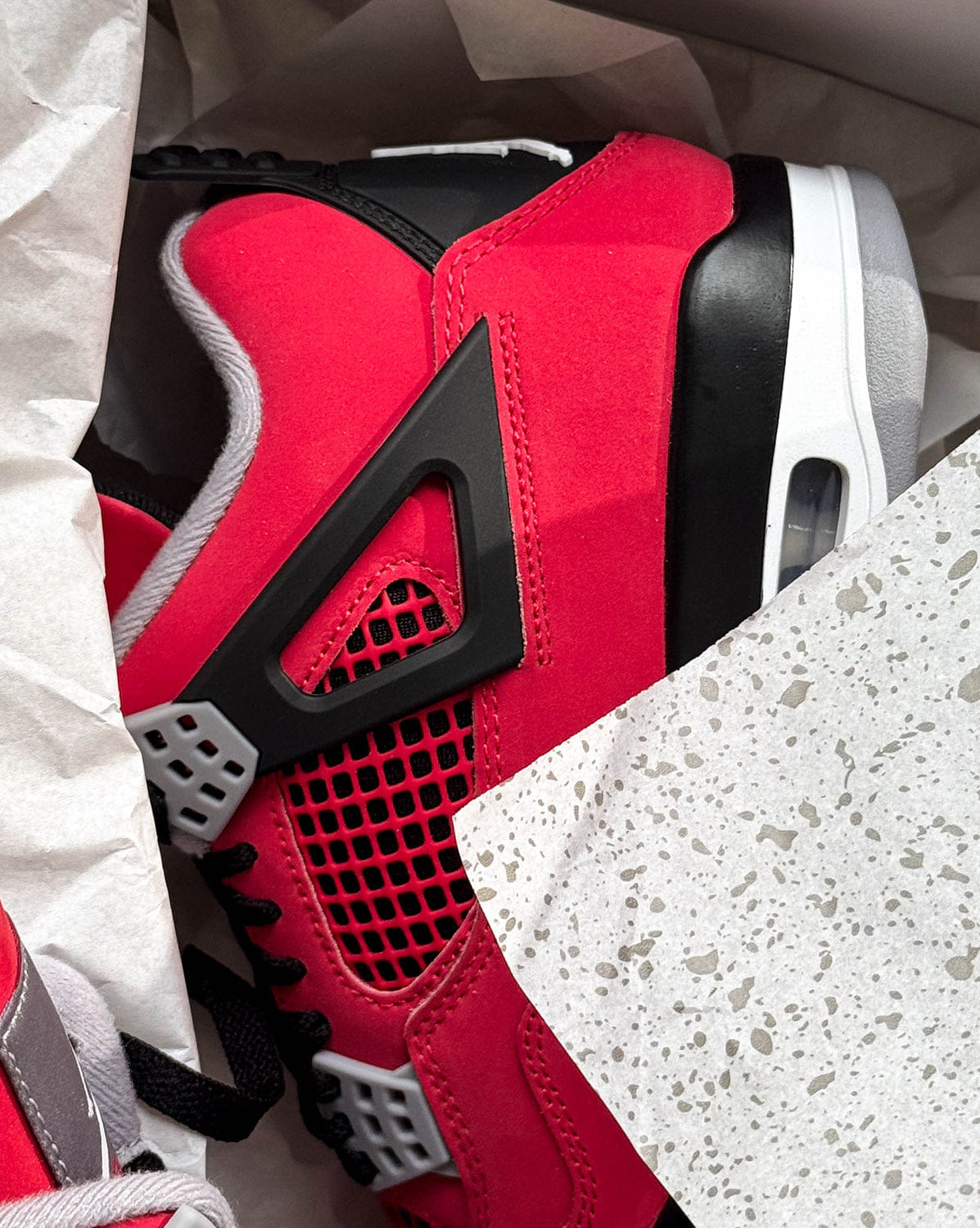 Air Jordan Nike Air Jordan 4 Retro *Toro Bravo*