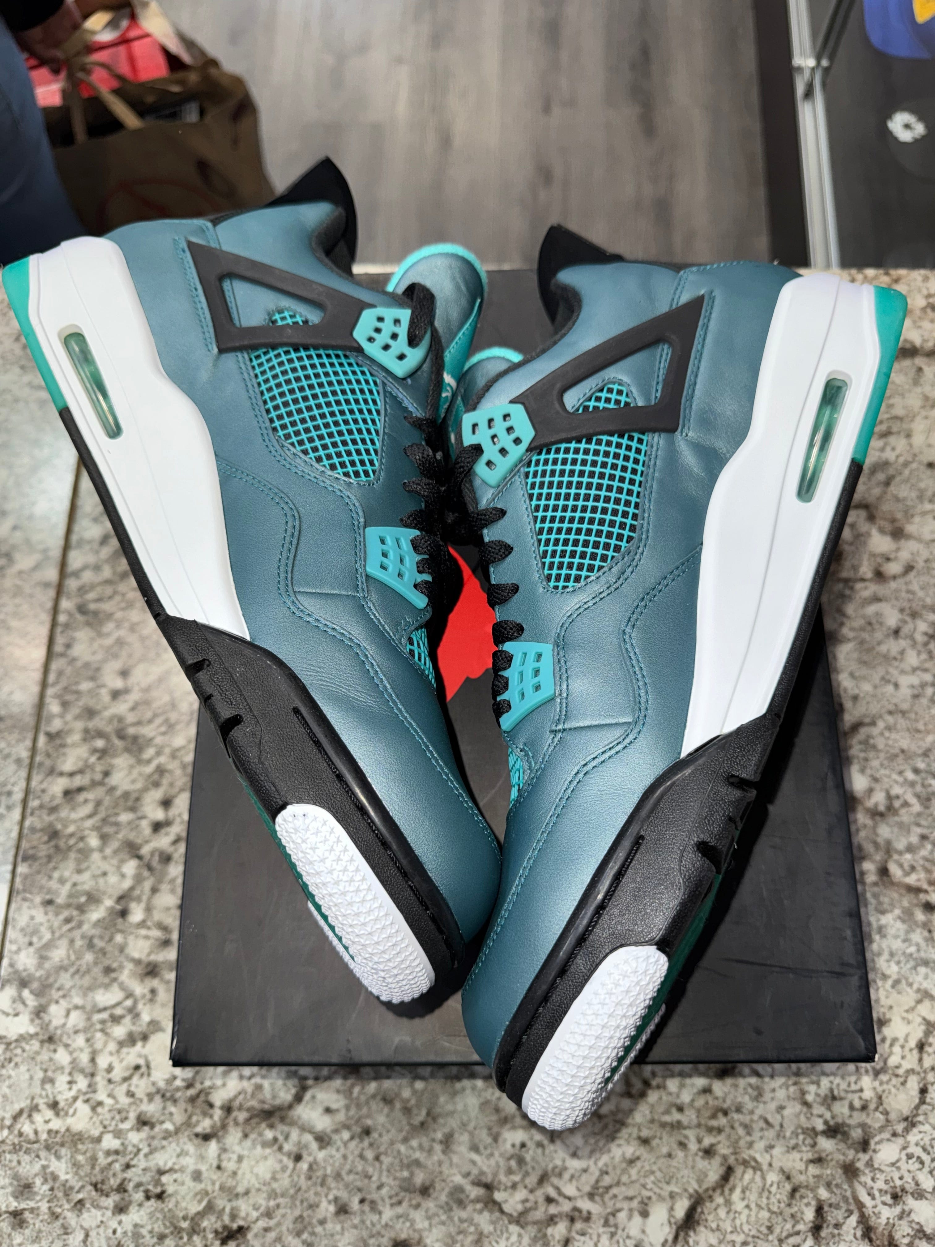 Air Jordan Jordan 4 Retro Teal