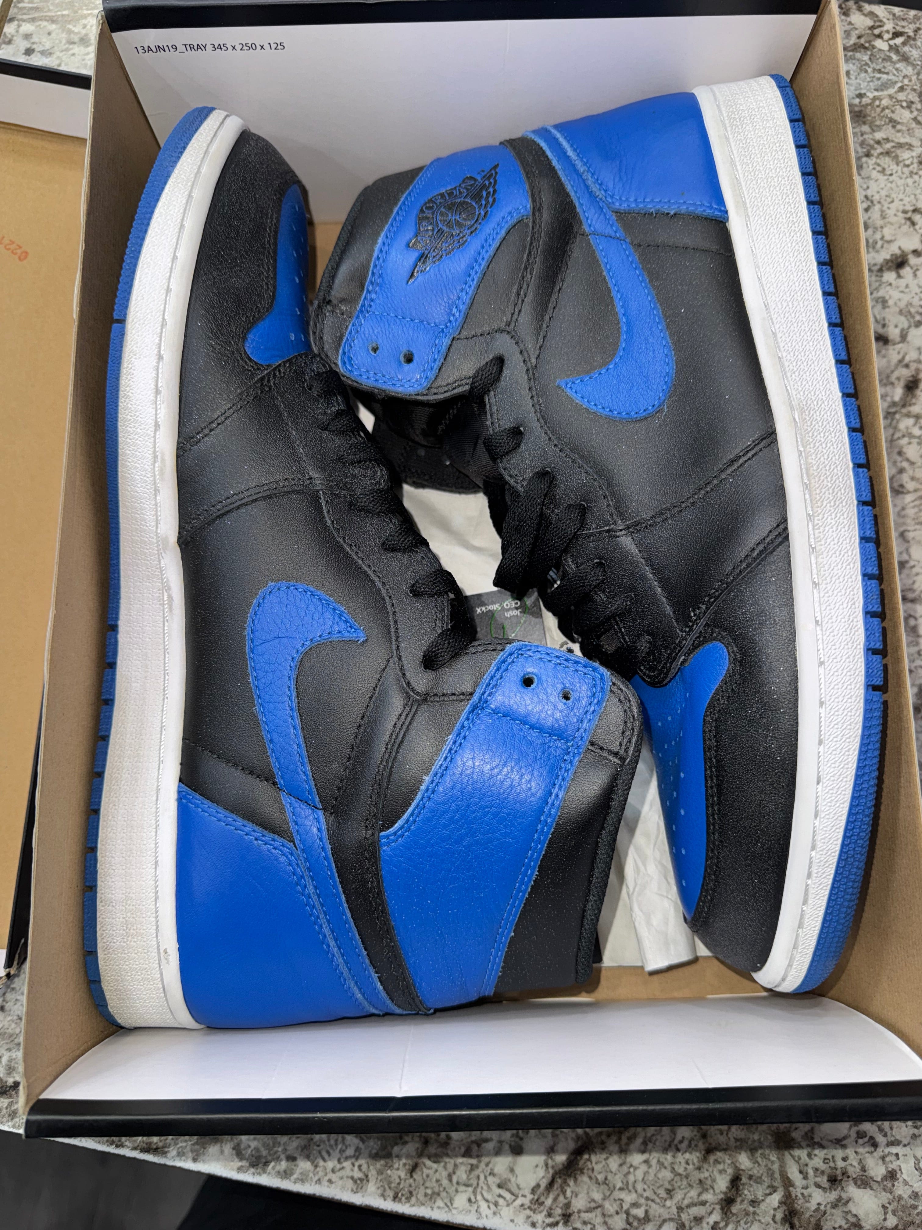 Air Jordan Jordan 1 Retro Royal (2017)