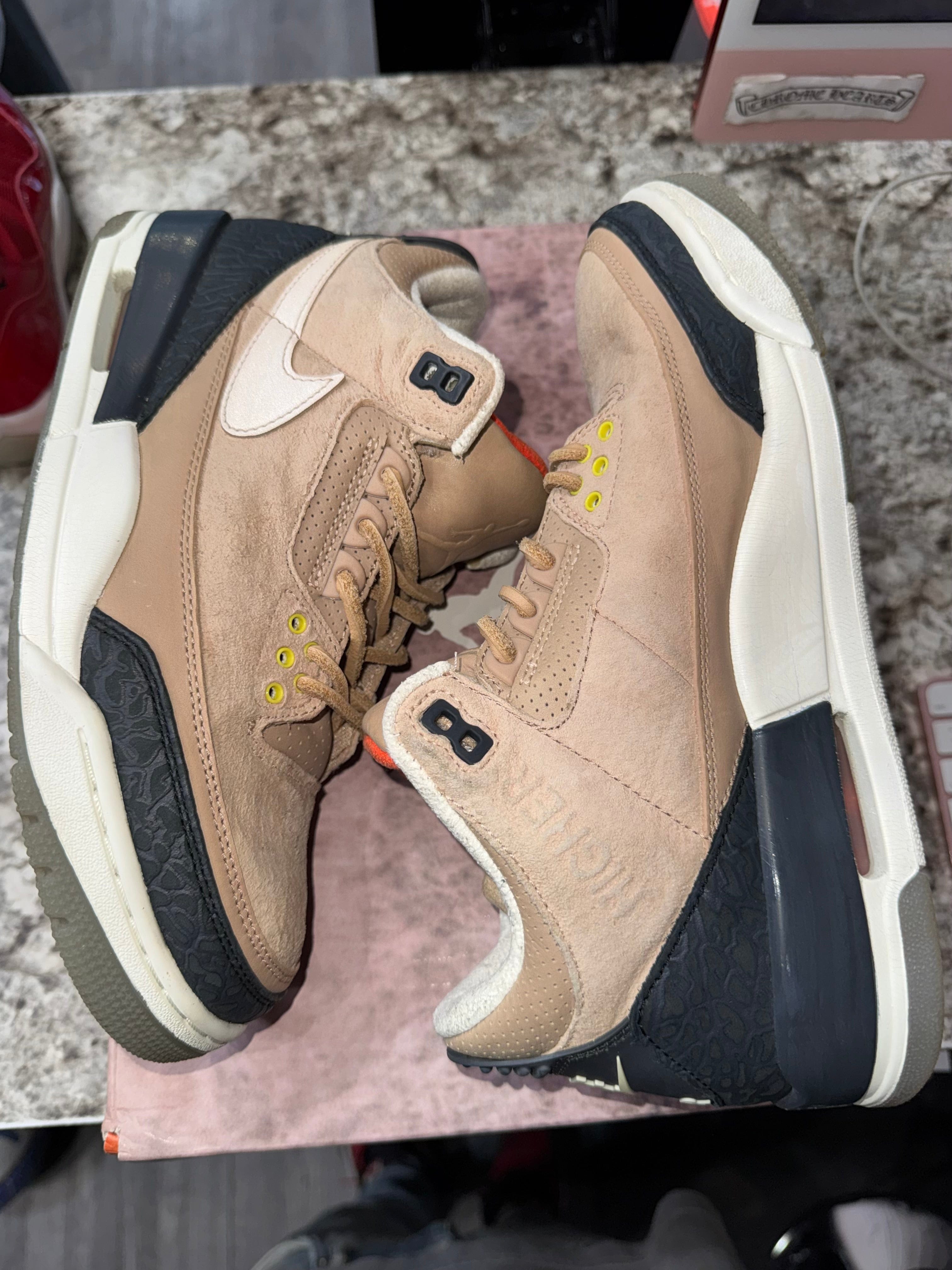 Air Jordan Jordan 3 Retro JTH Bio Beige (DAMAGED BOX)